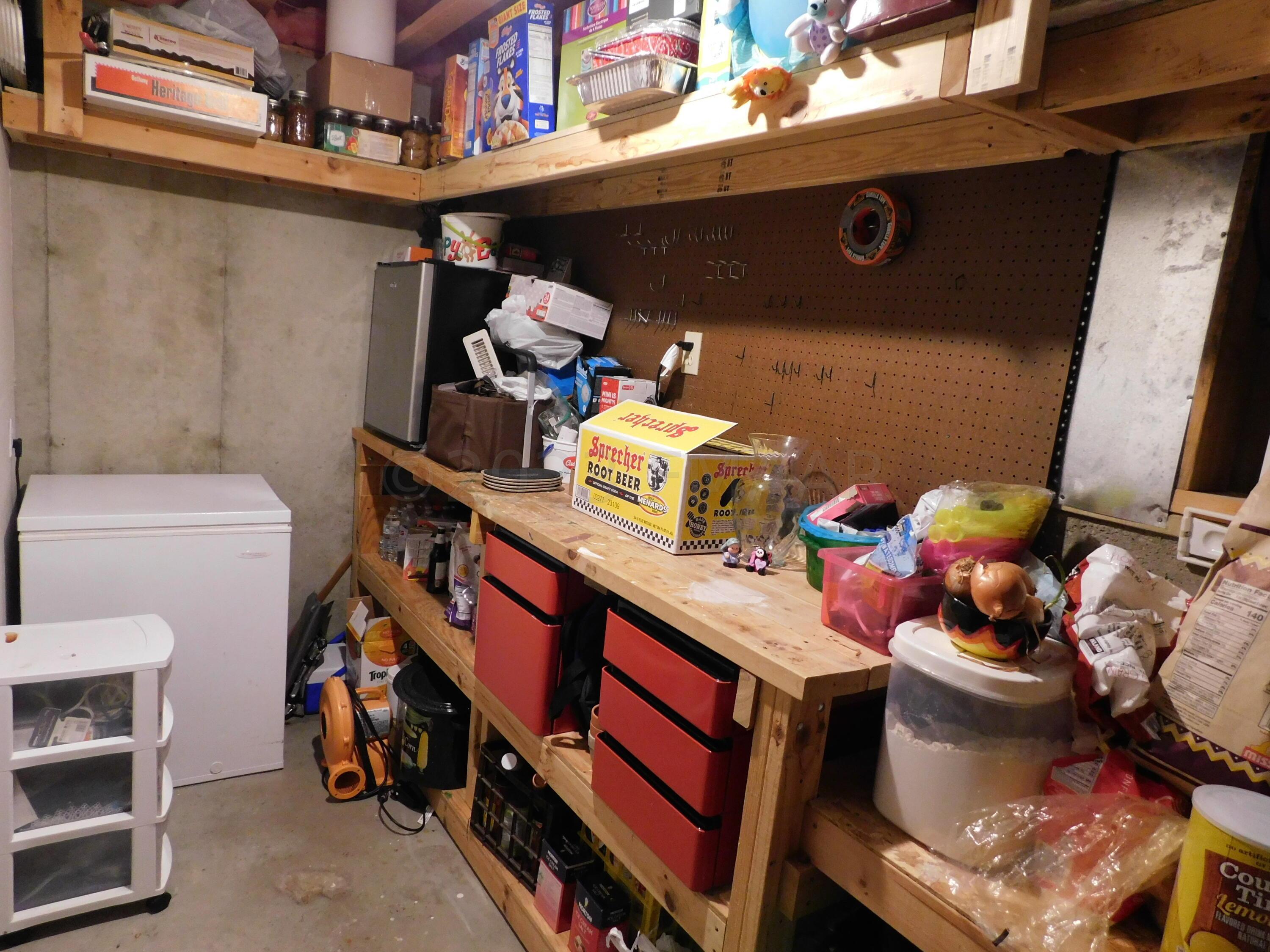 storage/work bench