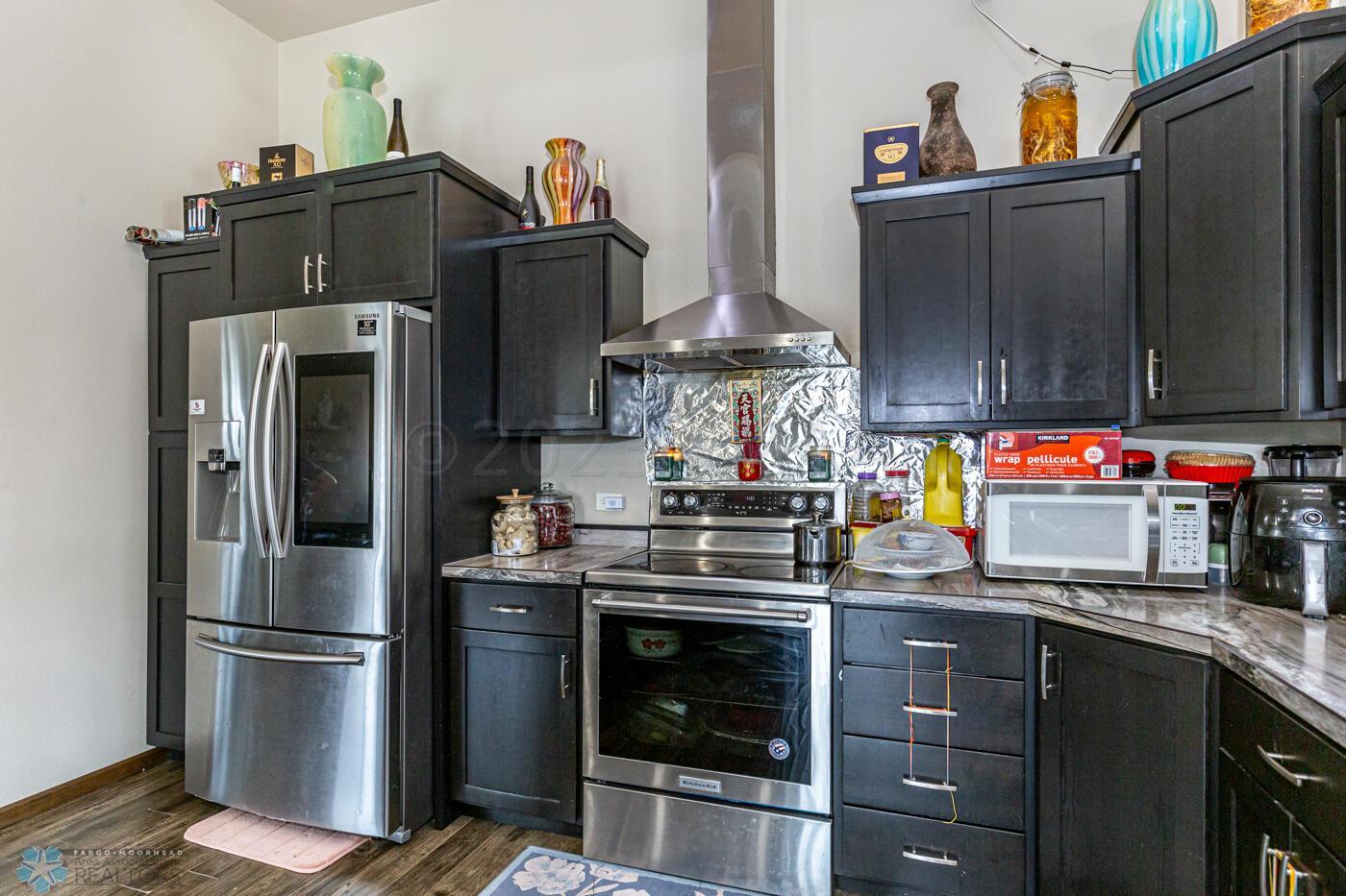 Kitchen (2)