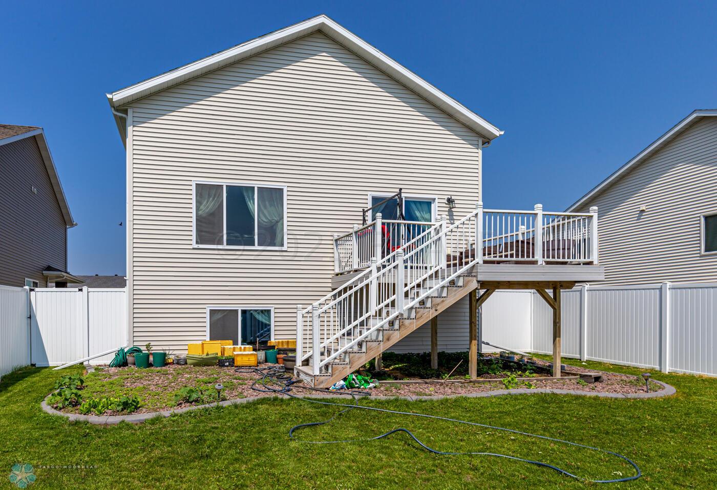 Maintenance free deck
