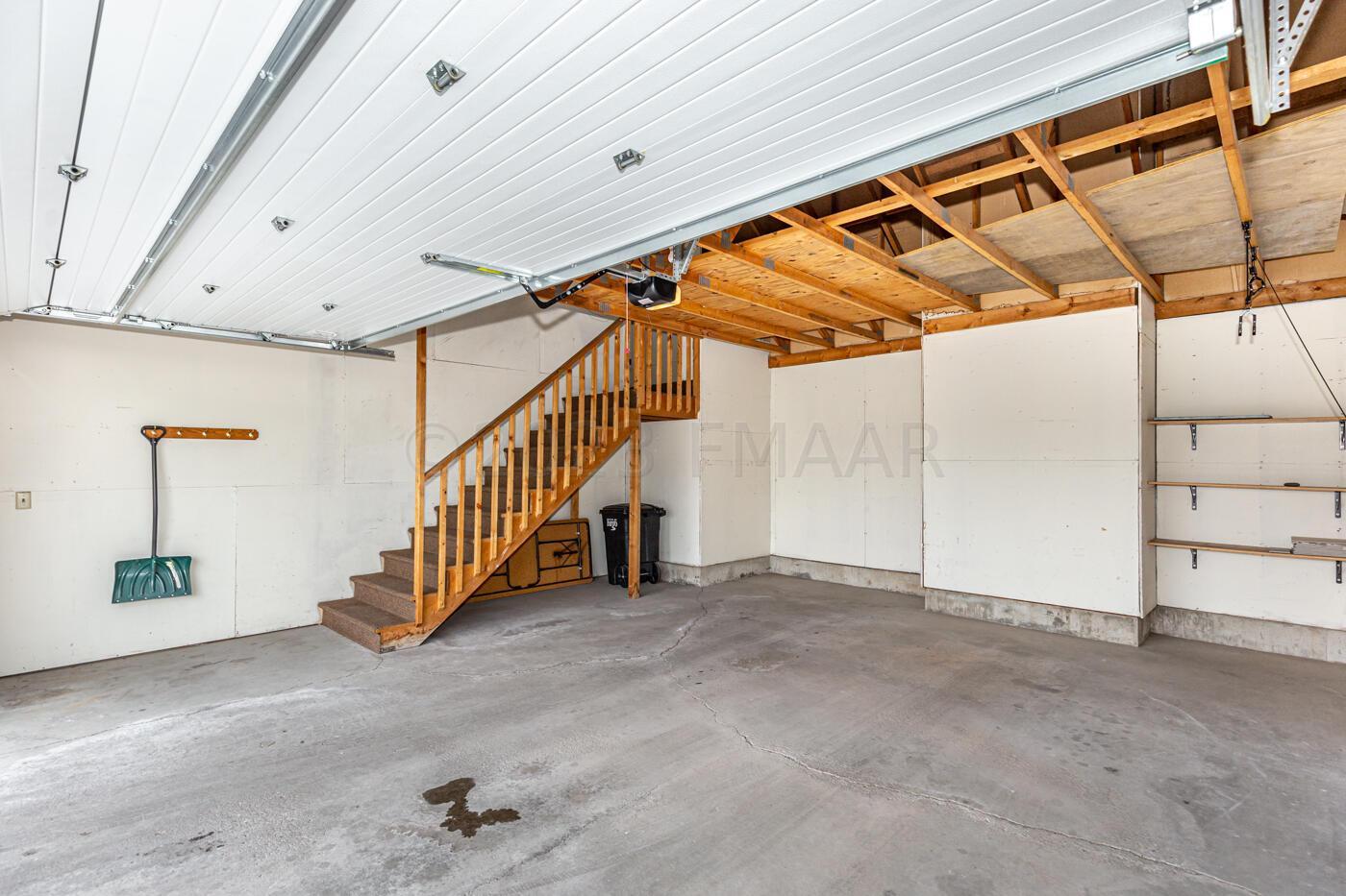 Garage - Attached