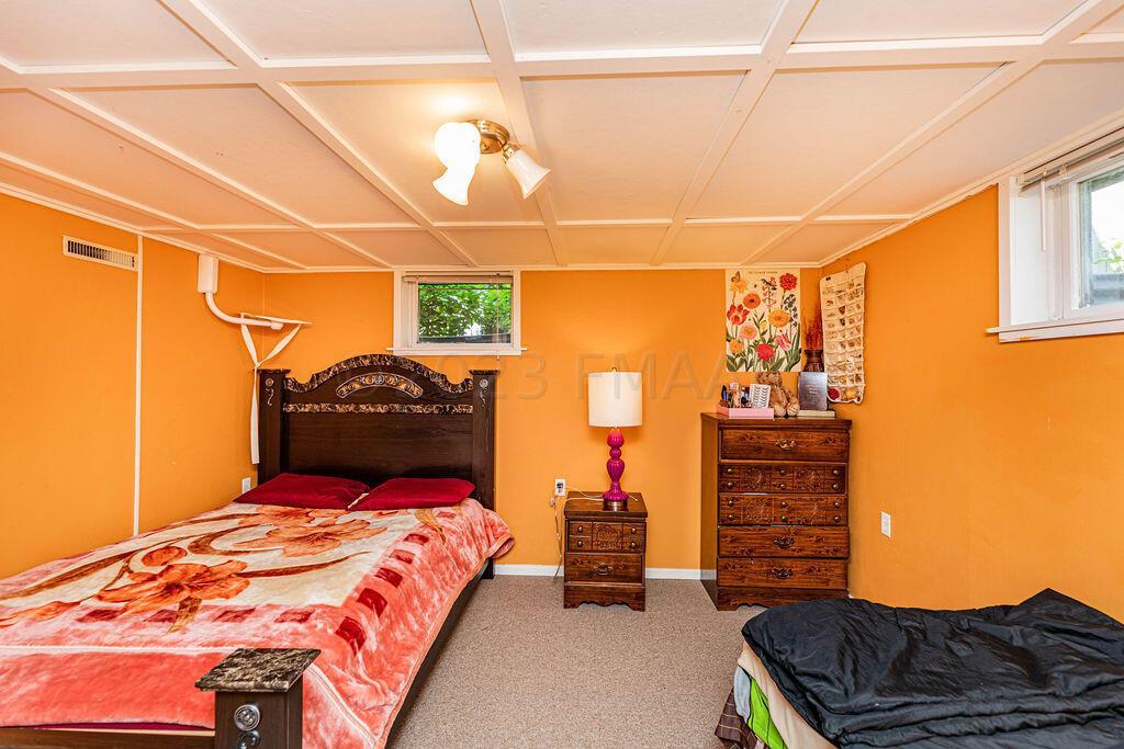 Bedroom with no Egress