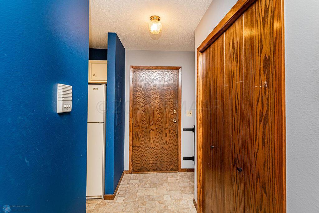Entrance and Coat Closet