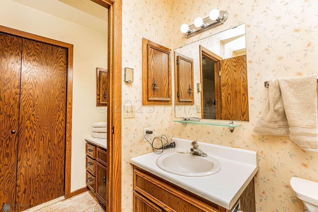 Main Bathroom Sink