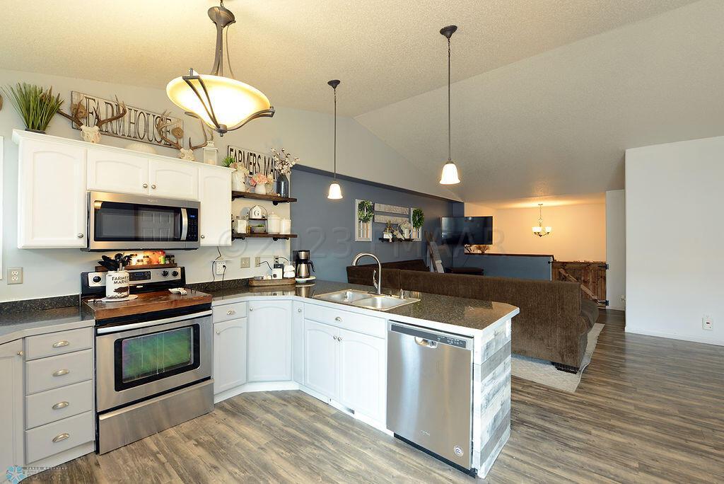 Painted Kitchen Cabinets