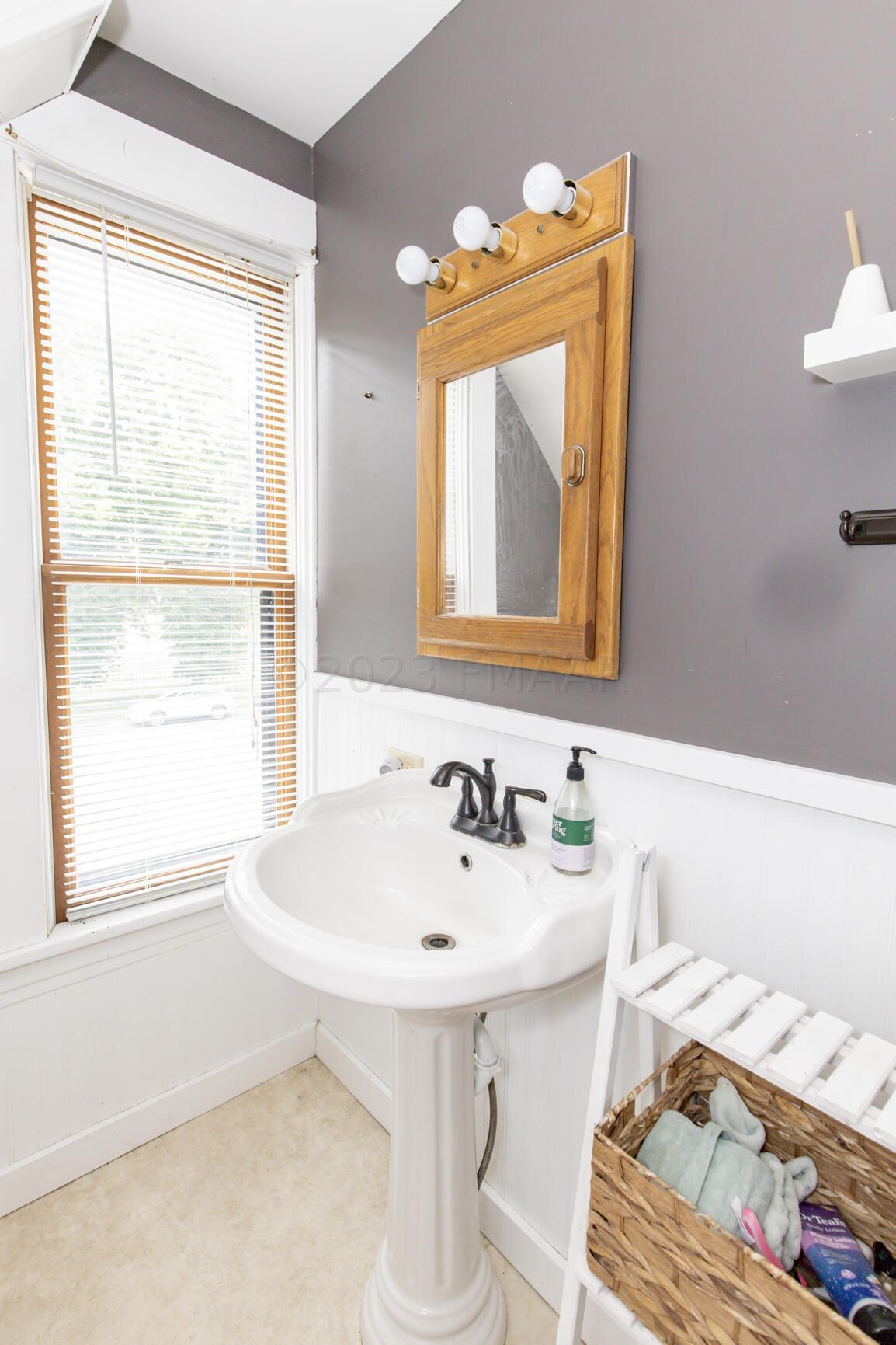 Bathroom 2