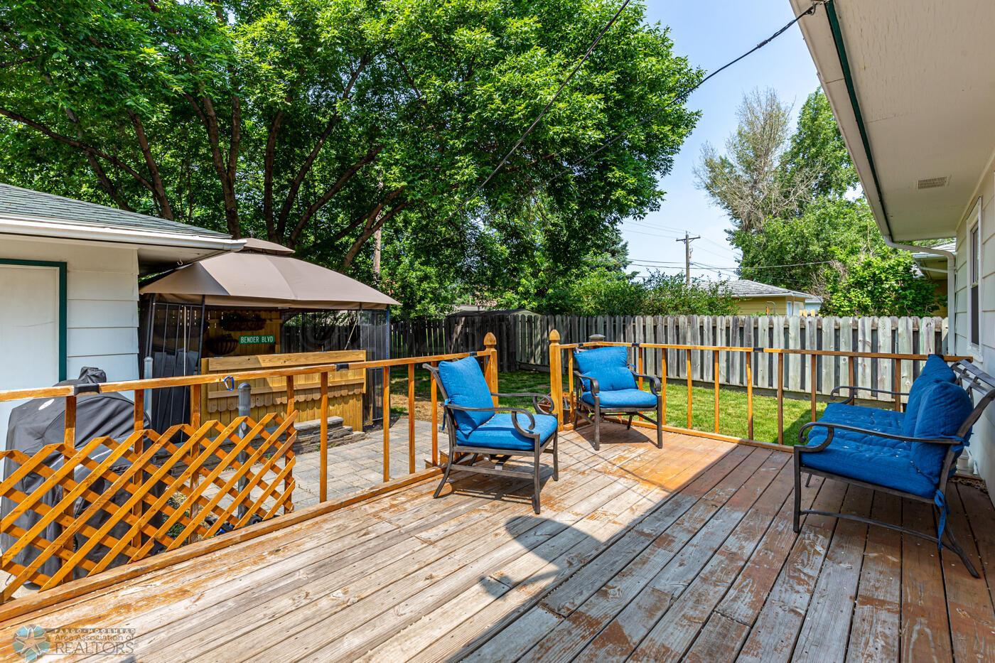 Deck