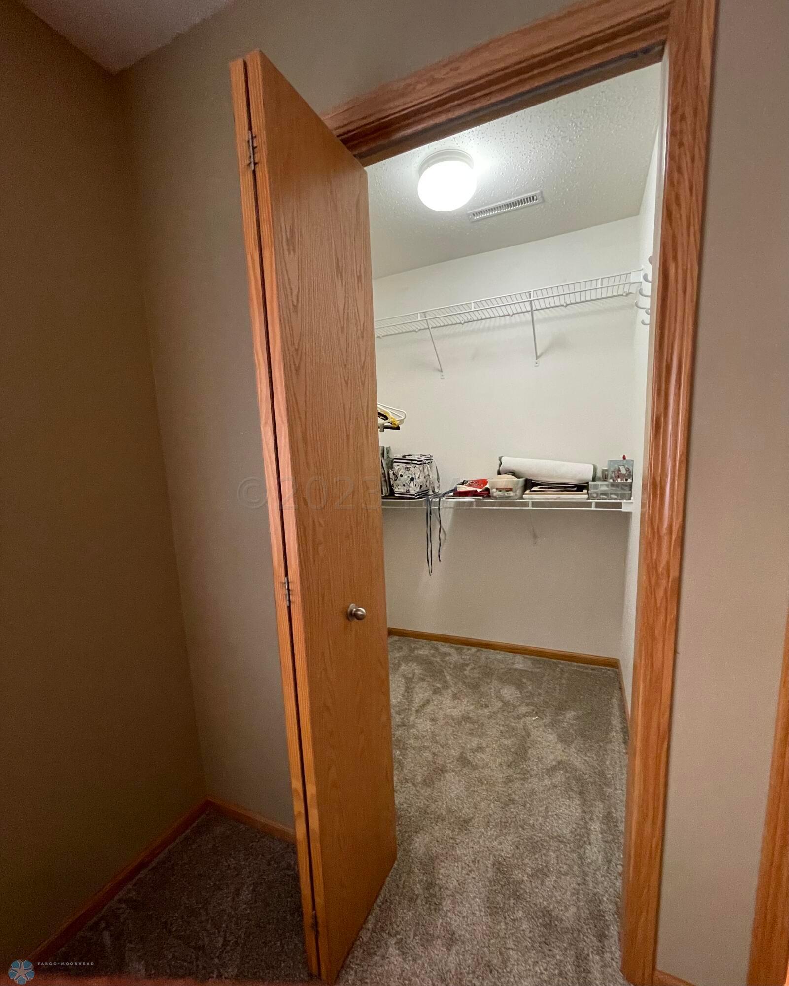 MASTER CLOSET