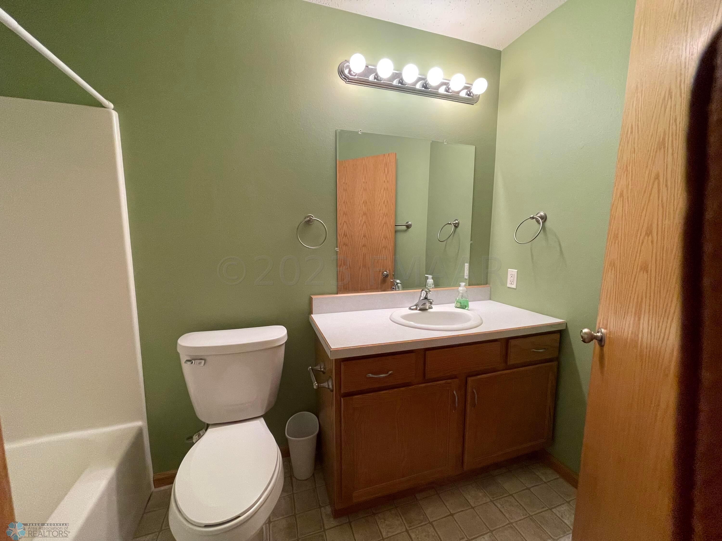 MAIN BATHROOM