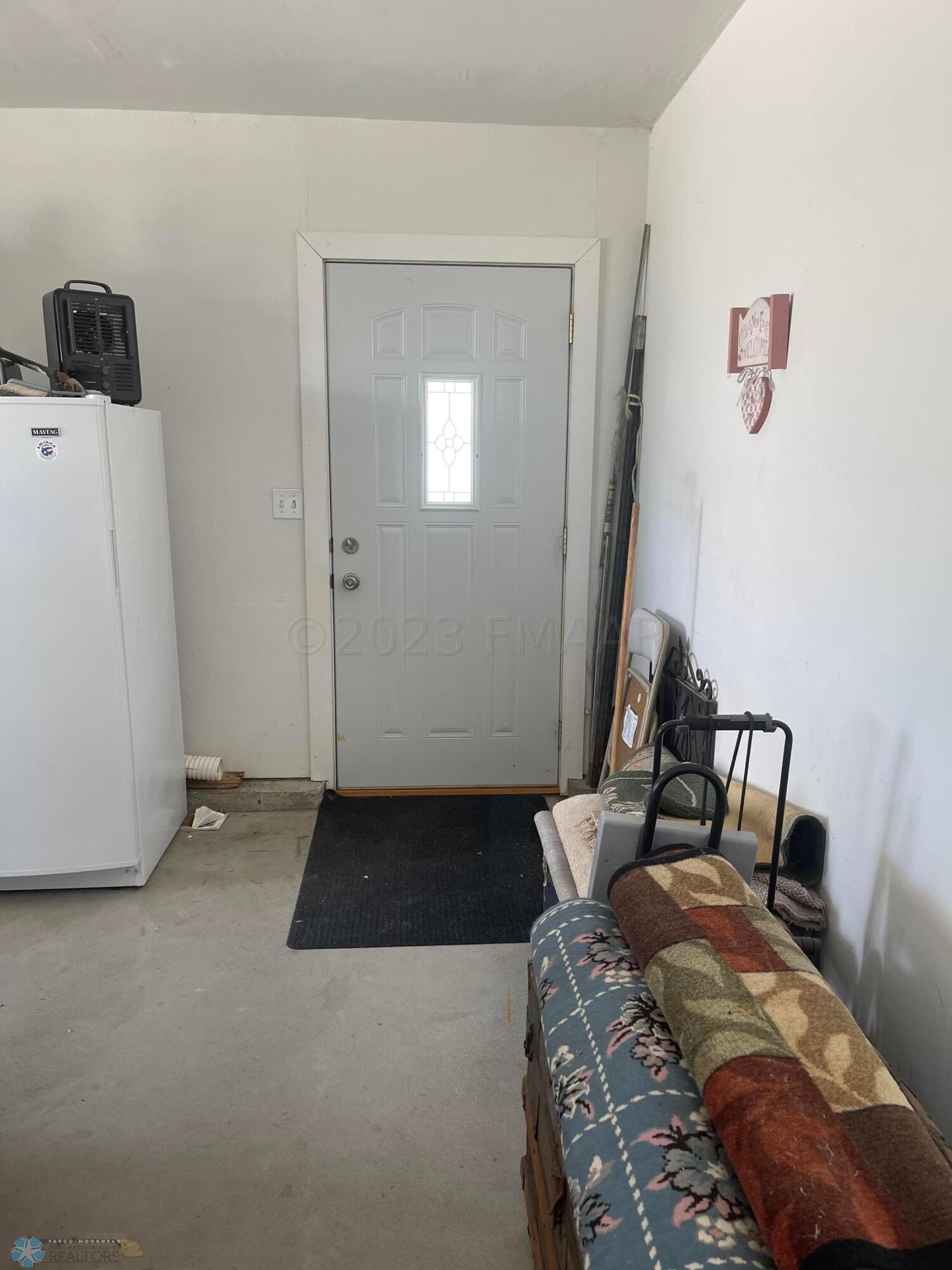 SERVICE TO SIDE OF HOME