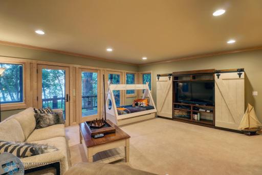 19201 QUARTZ Road, Clitherall, MN 56524