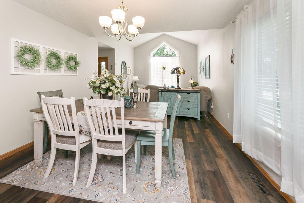 Formal Dining & Sitting Room