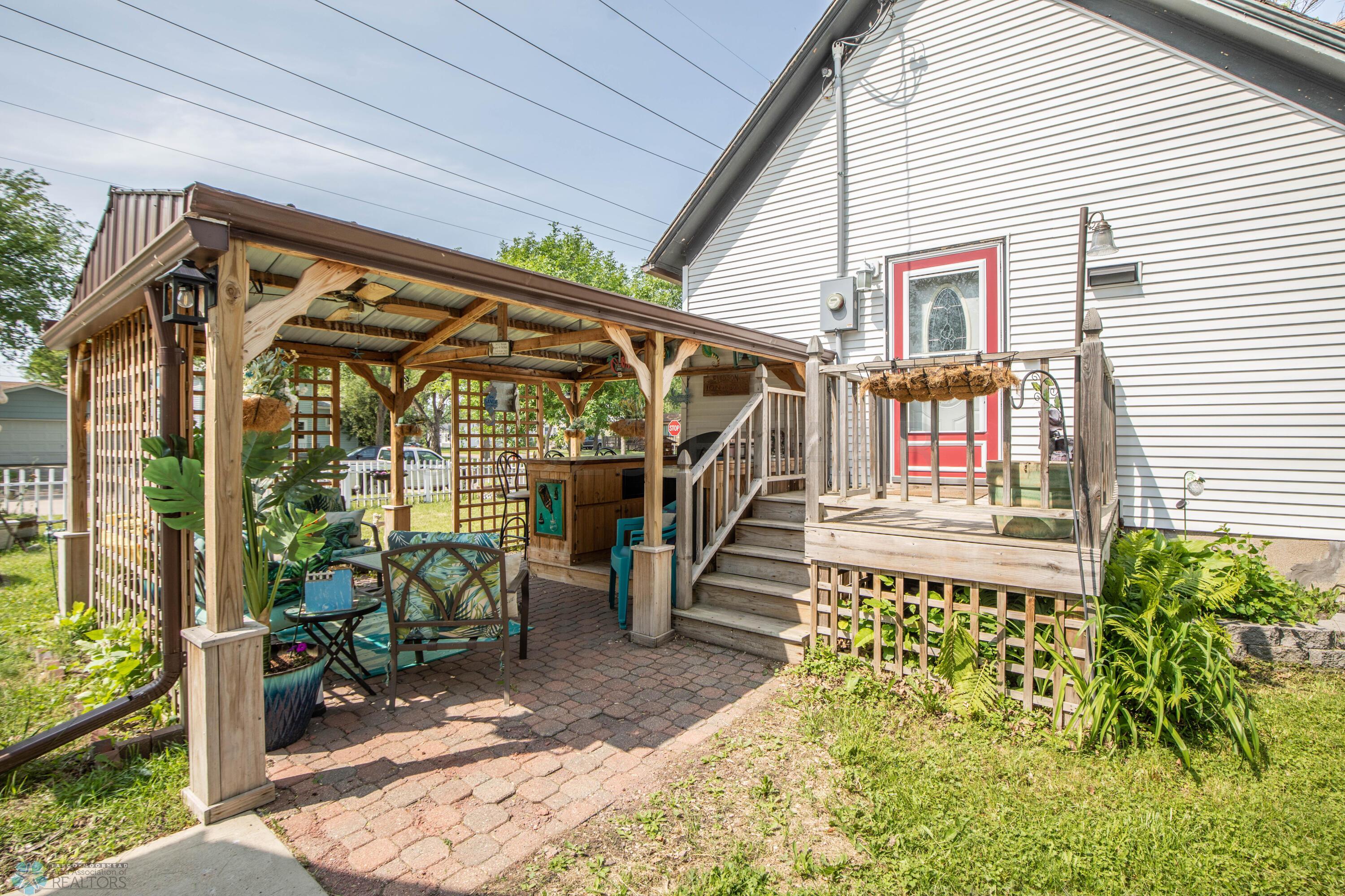 Patio & Pergoa