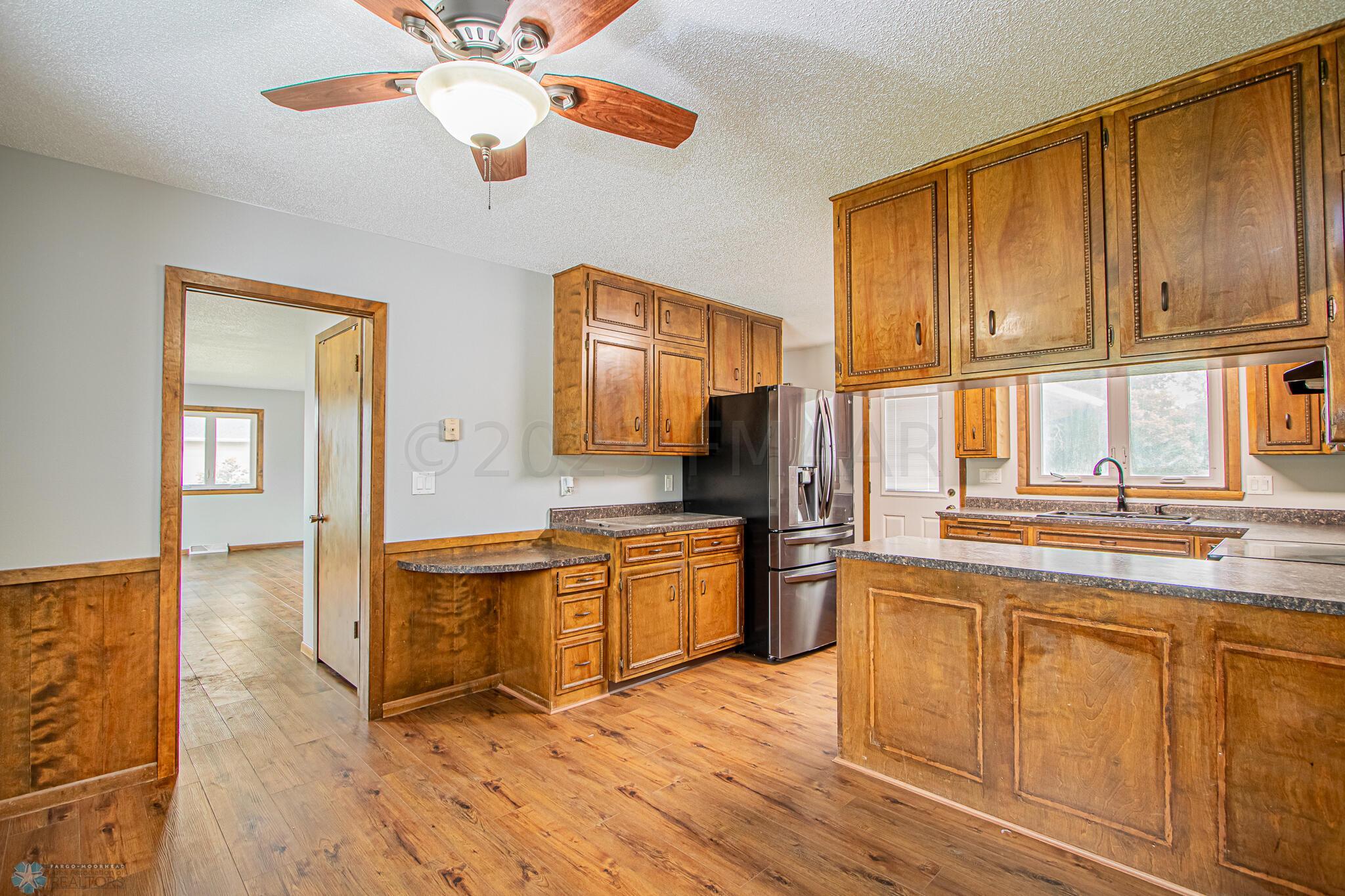 Dining/Kitchen