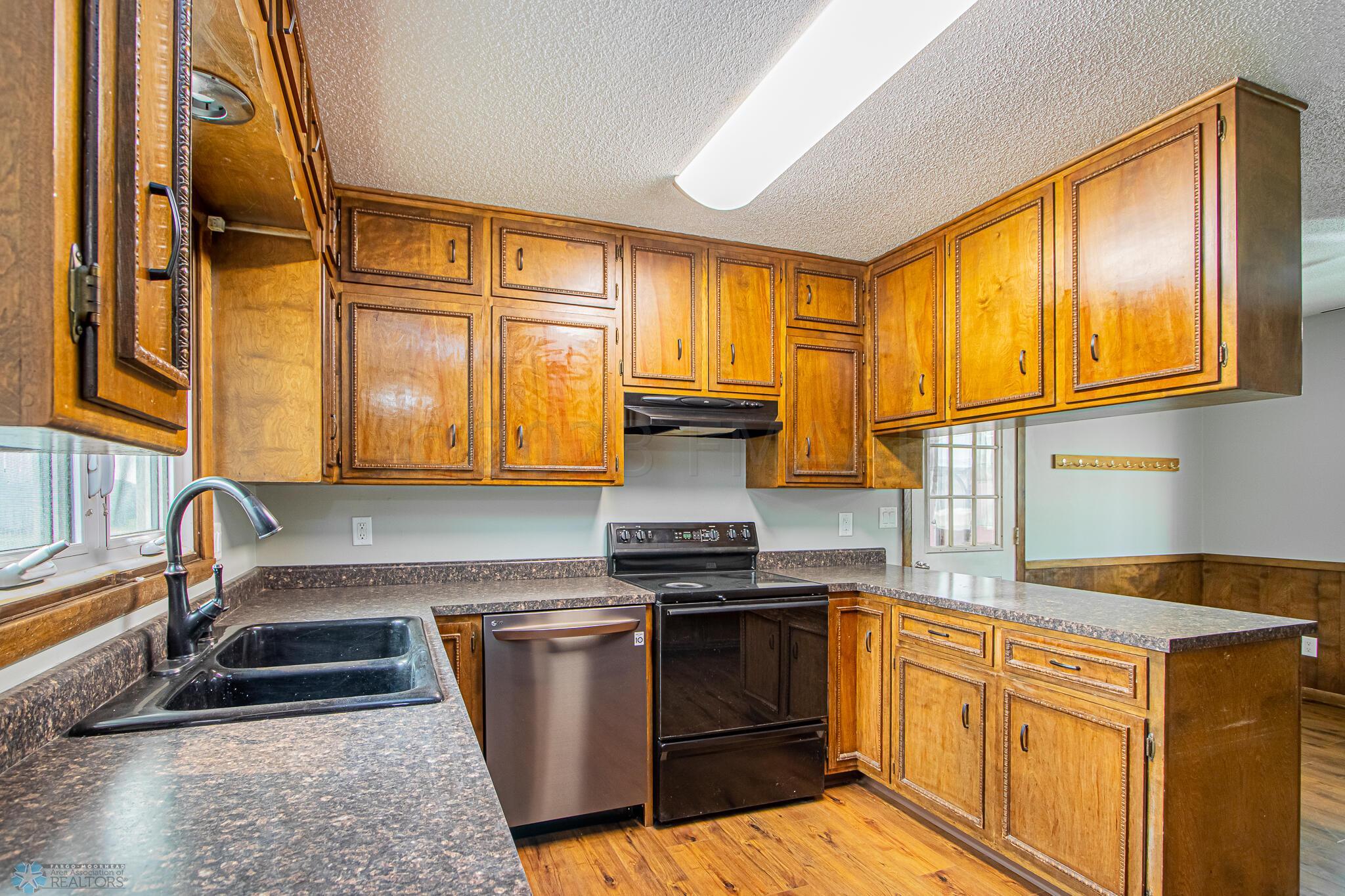 Kitchen 3