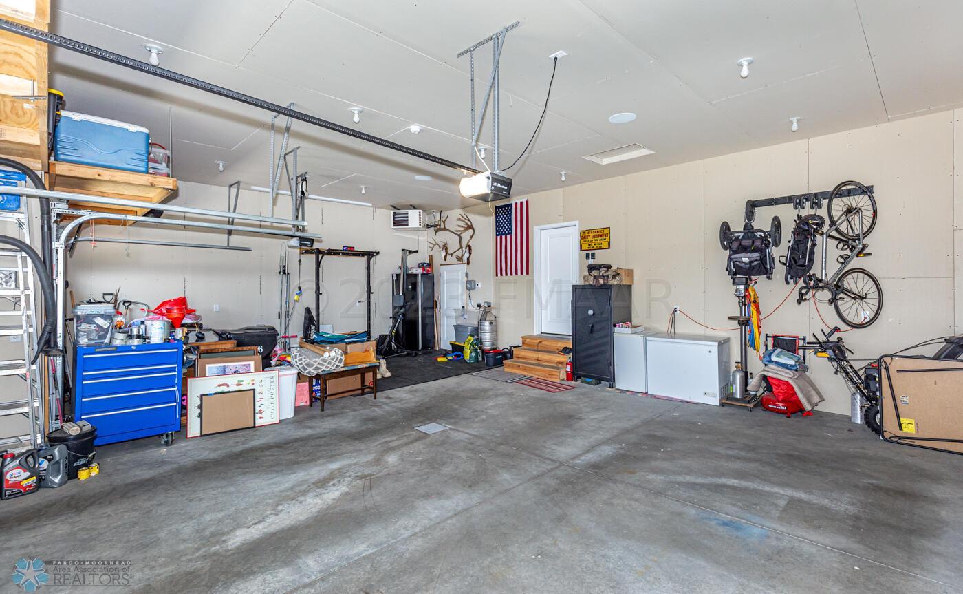 Fully Finished 3 Stall Garage
