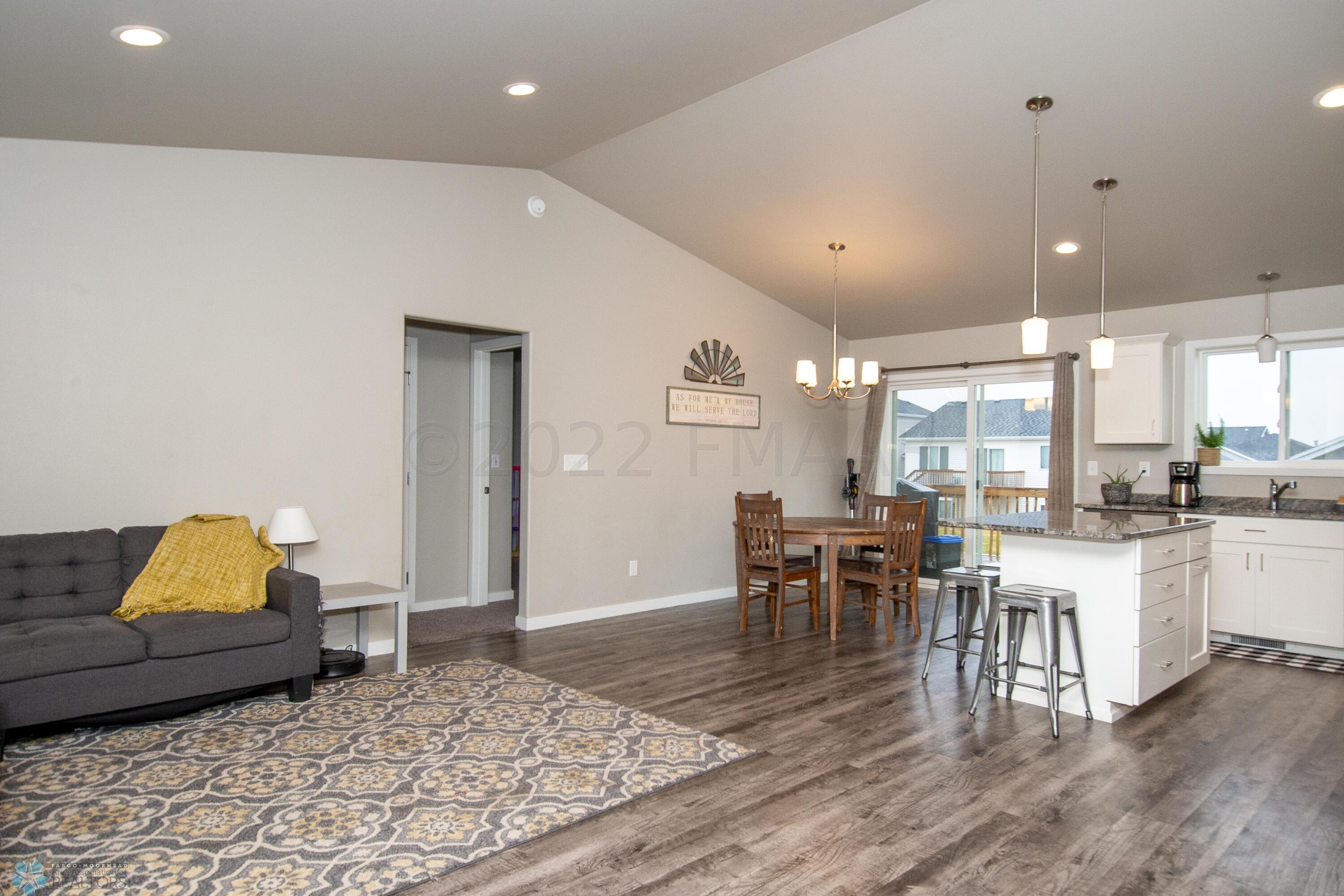 Living Room/Kitchen
