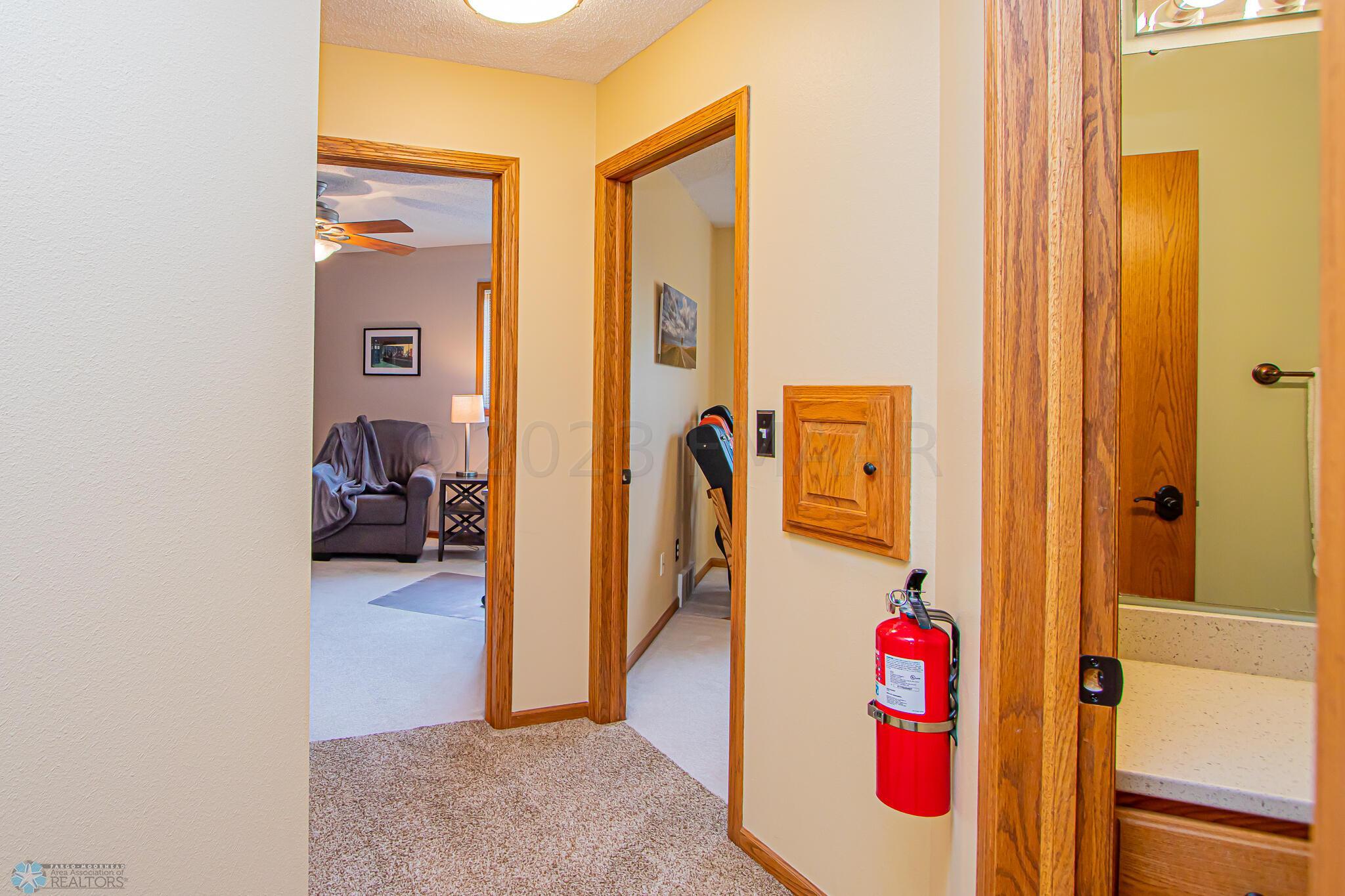 2145 Sterling Rose Ln S, Fargo, ND 58104