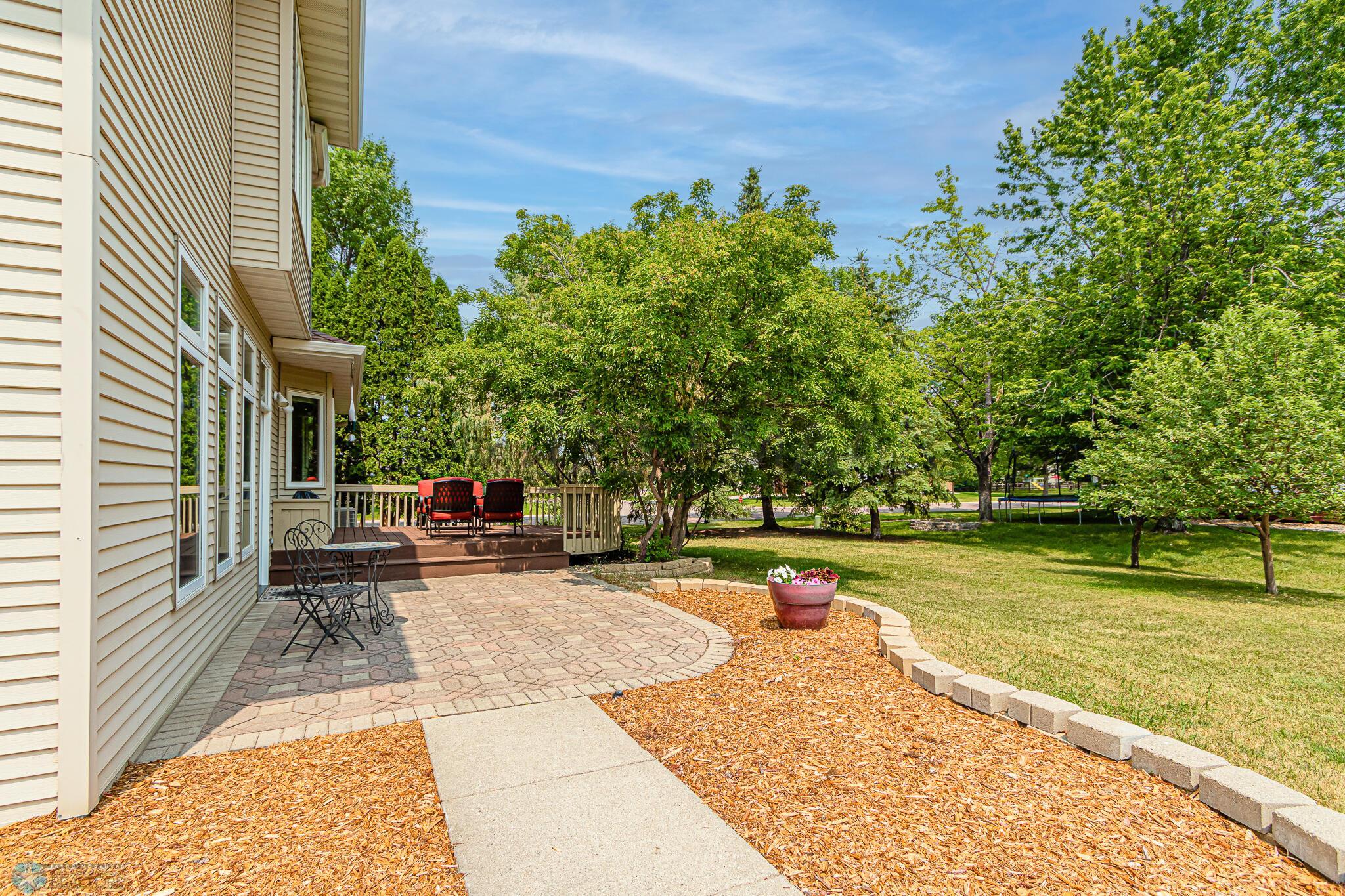 2145 Sterling Rose Ln S, Fargo, ND 58104