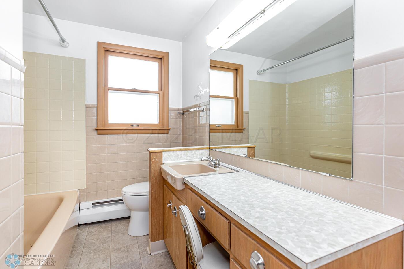 Apt. Bath