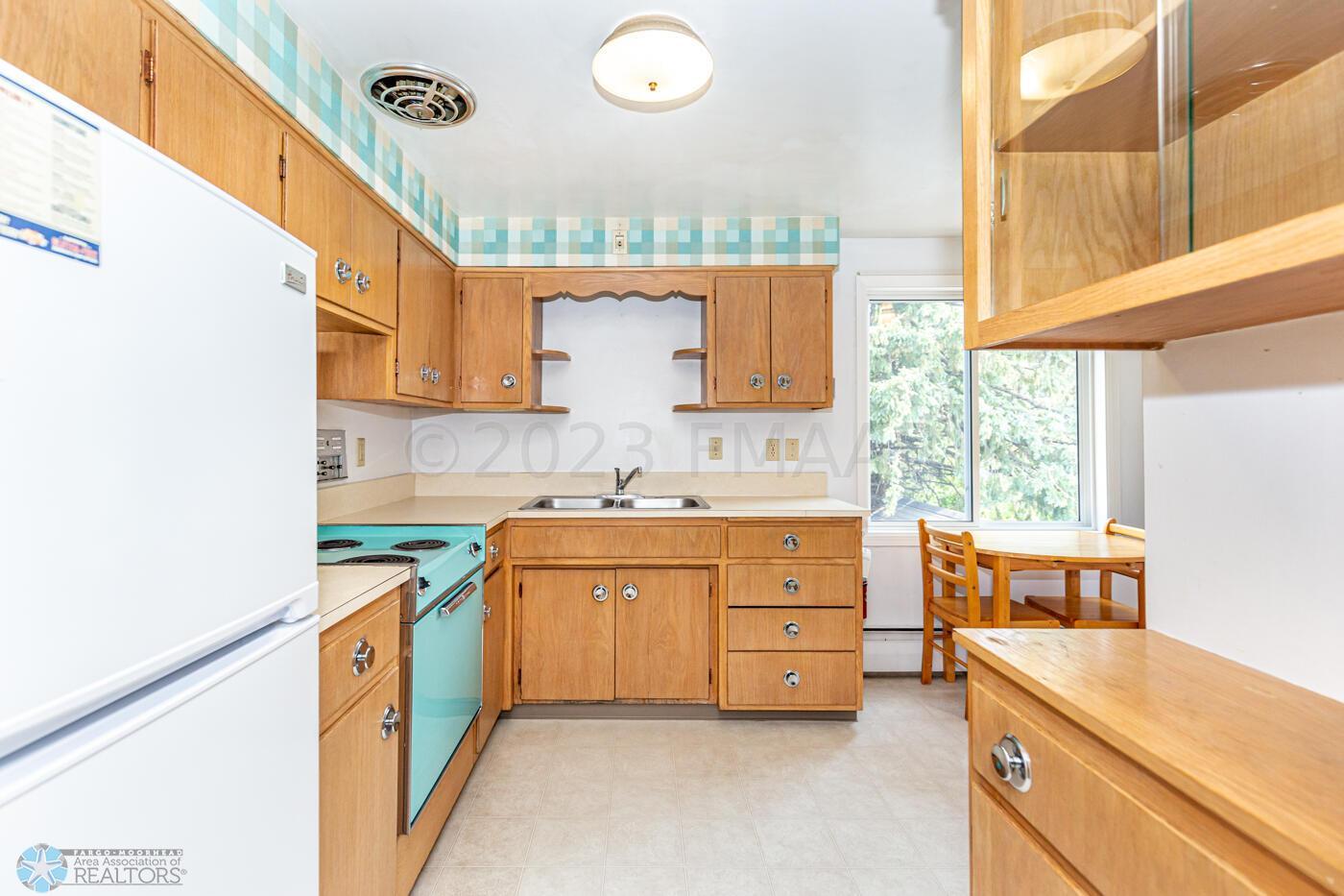 Apt. Kitchen