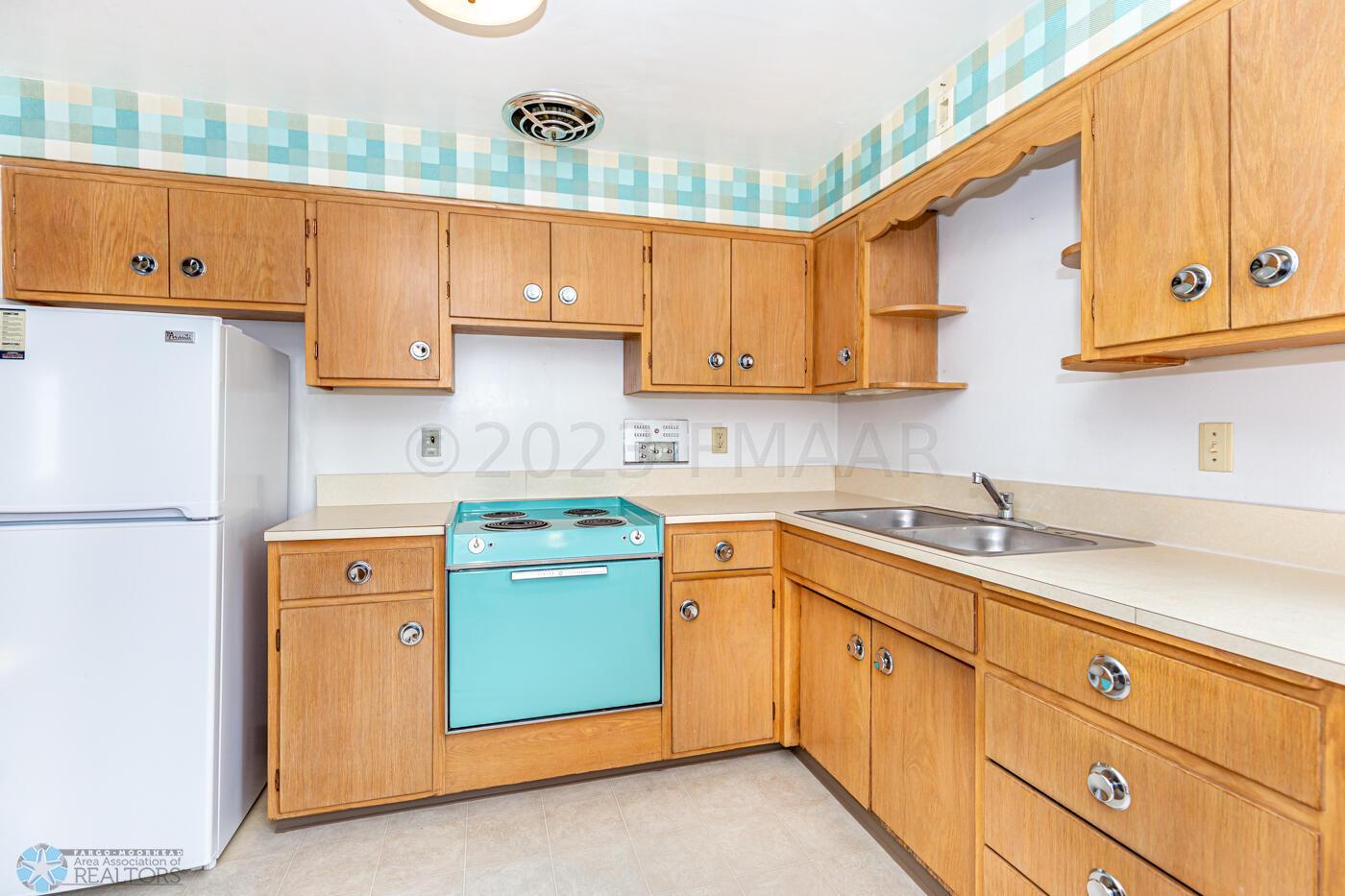 Apt. Kitchen