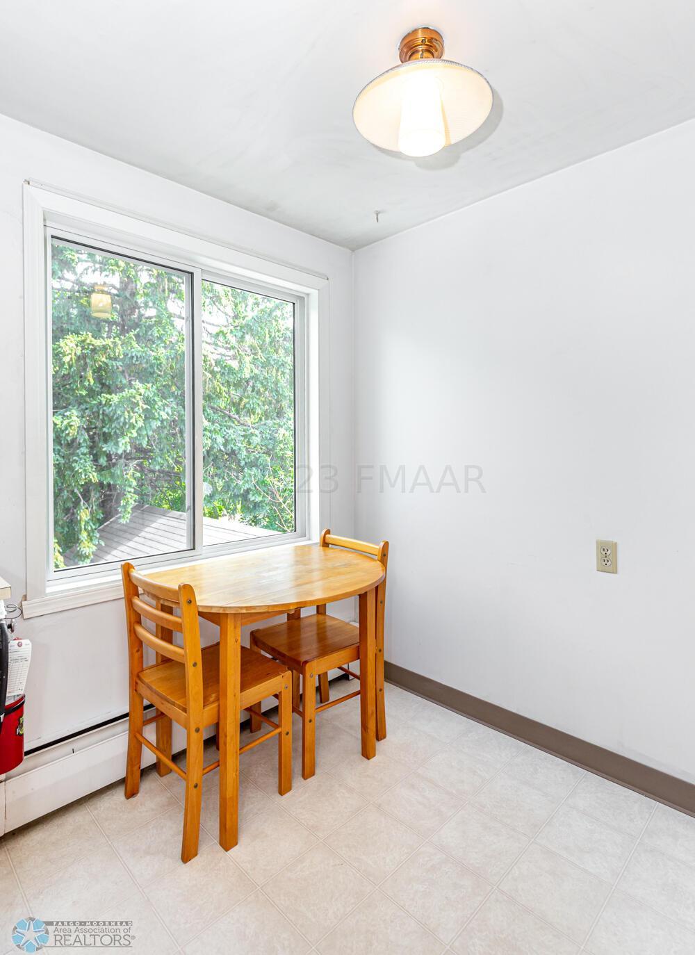 Apt. Dining Area
