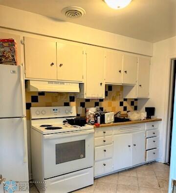 205 Kitchen