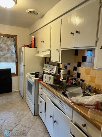 205 Kitchen
