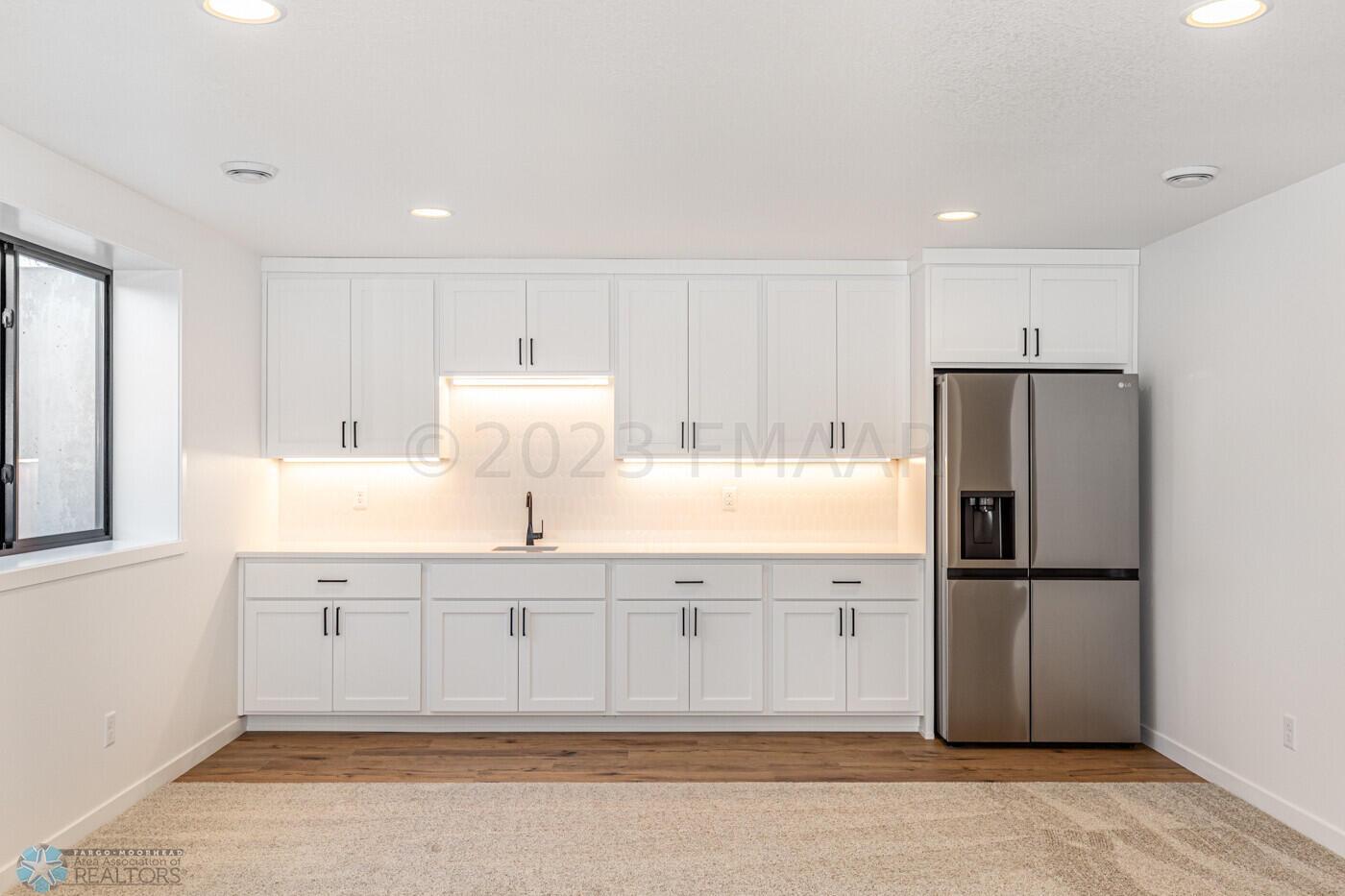 Wet Bar in Family Room