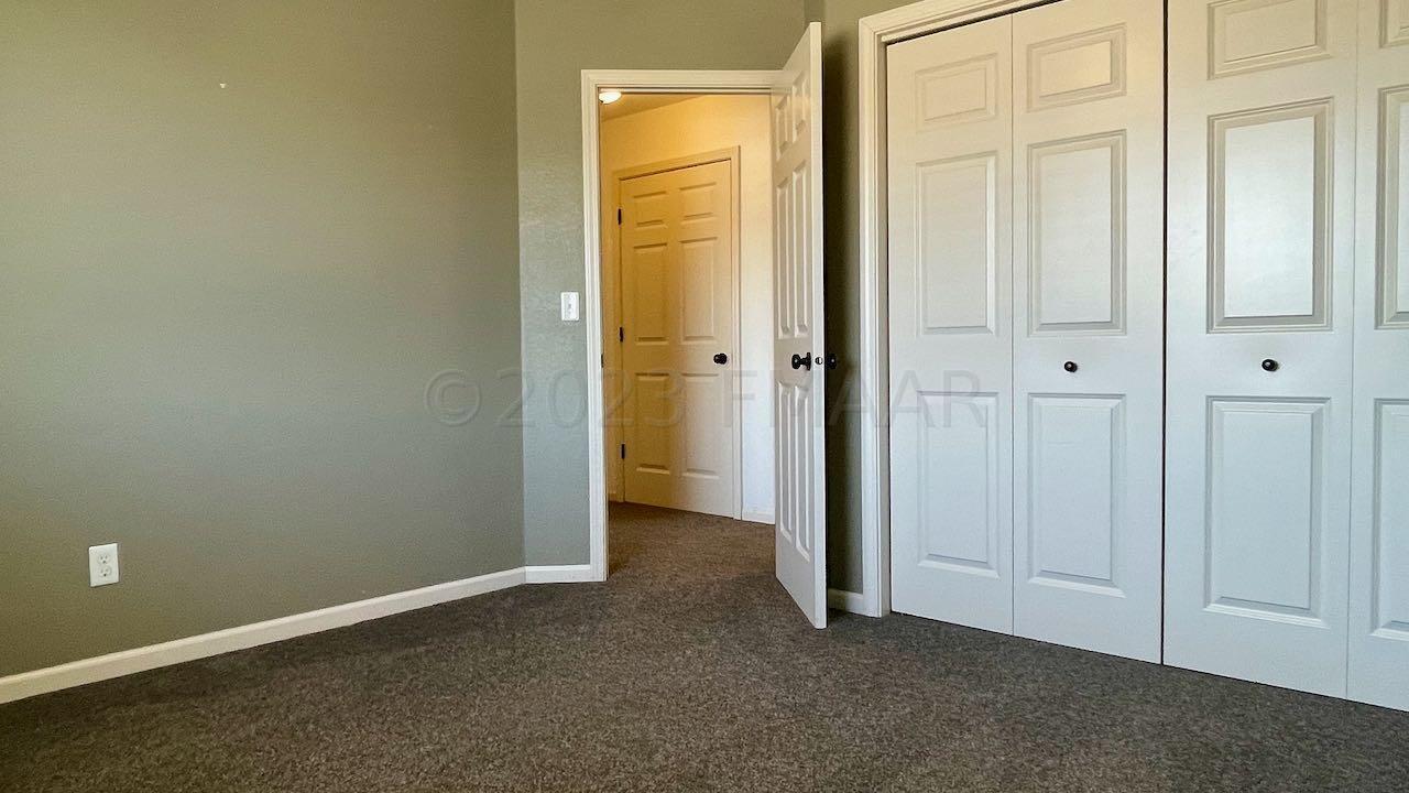 (20) Bedroom 2