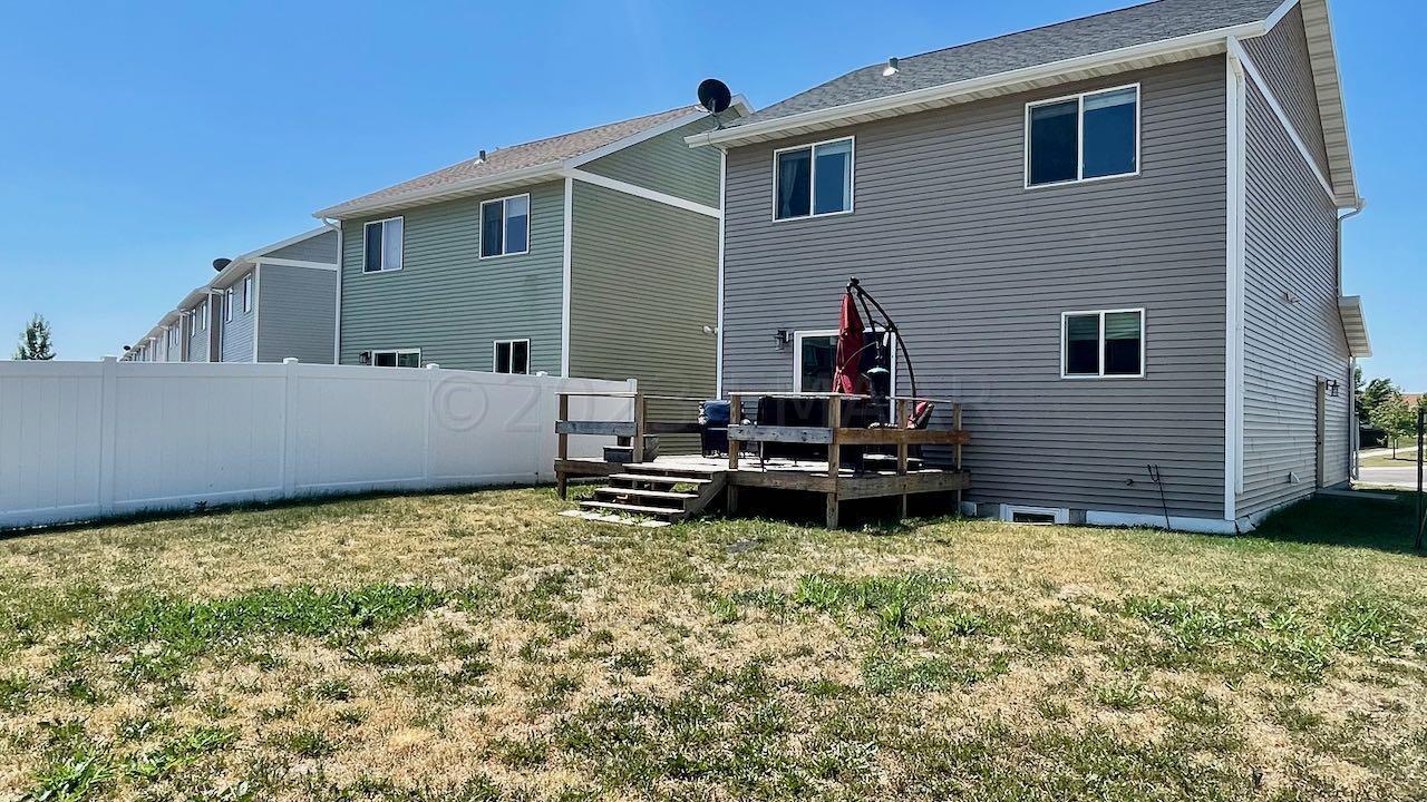 (33) Backyard