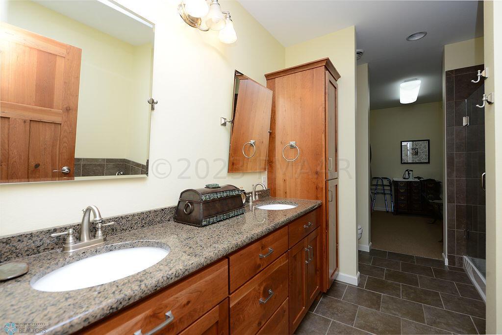 Primary Private Bath