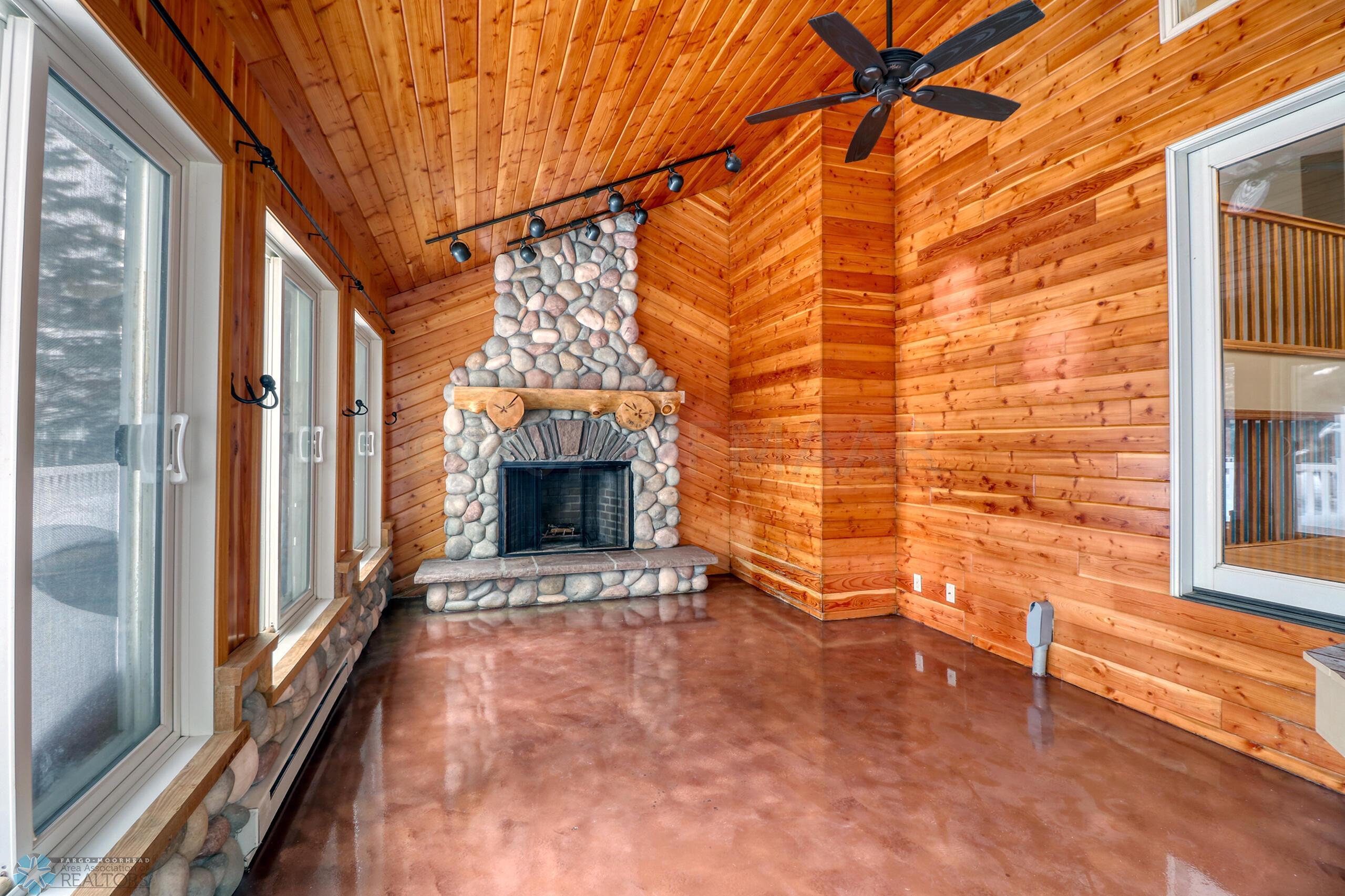 Sunroom1_2