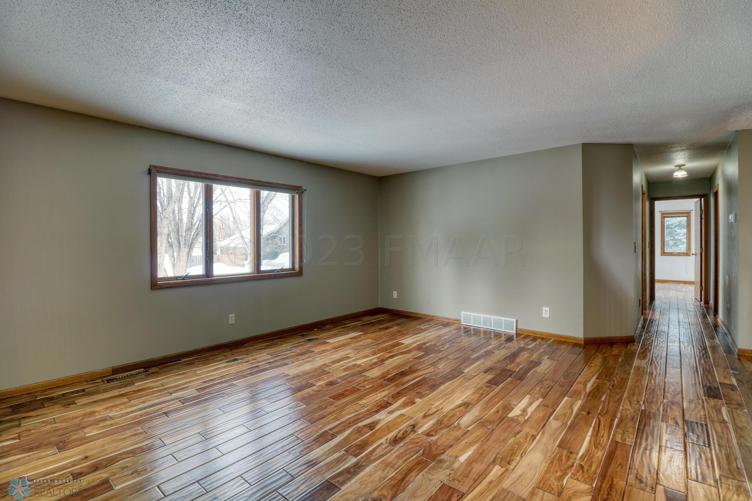 Familyroom1_3