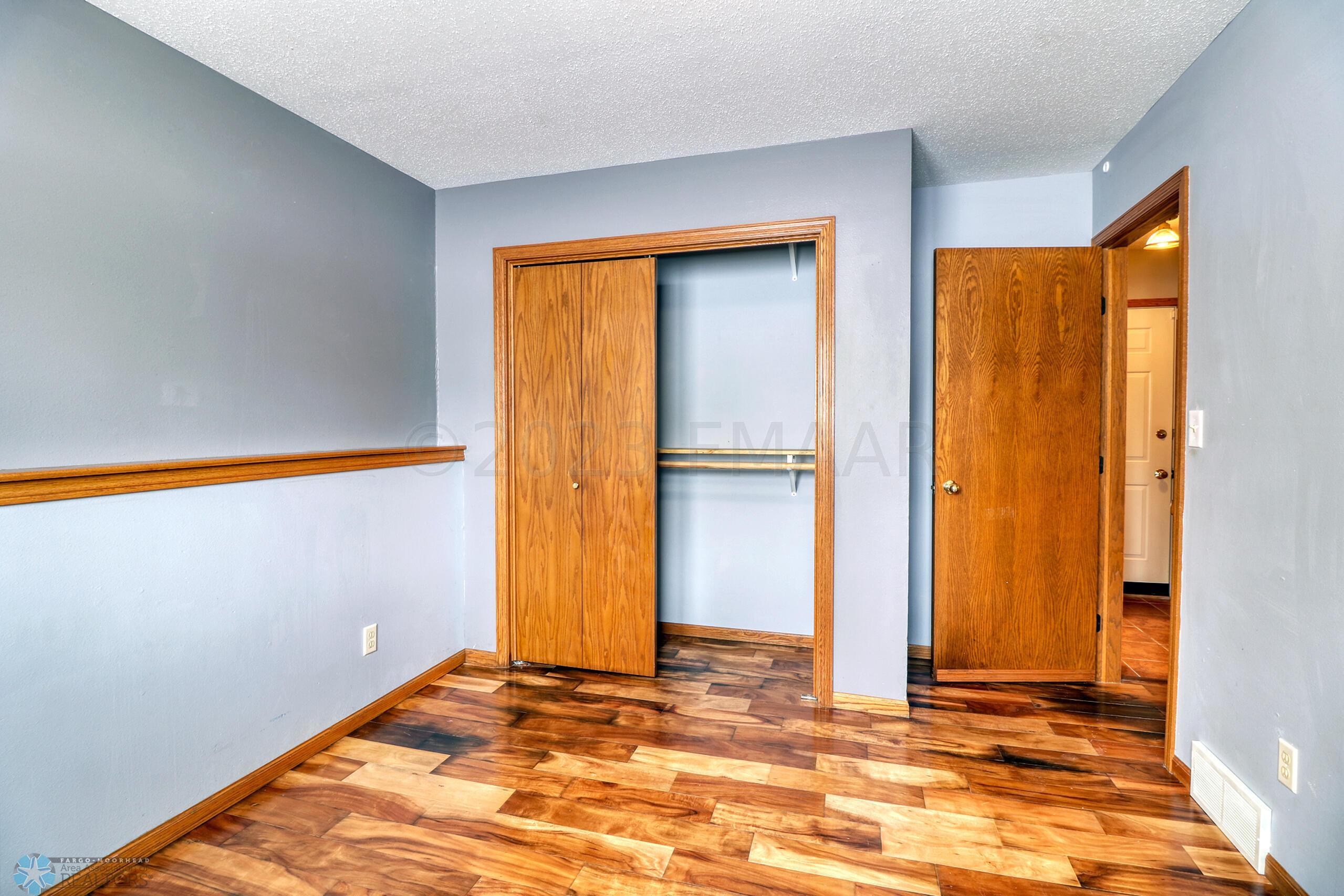 Basement Bedroom1_2