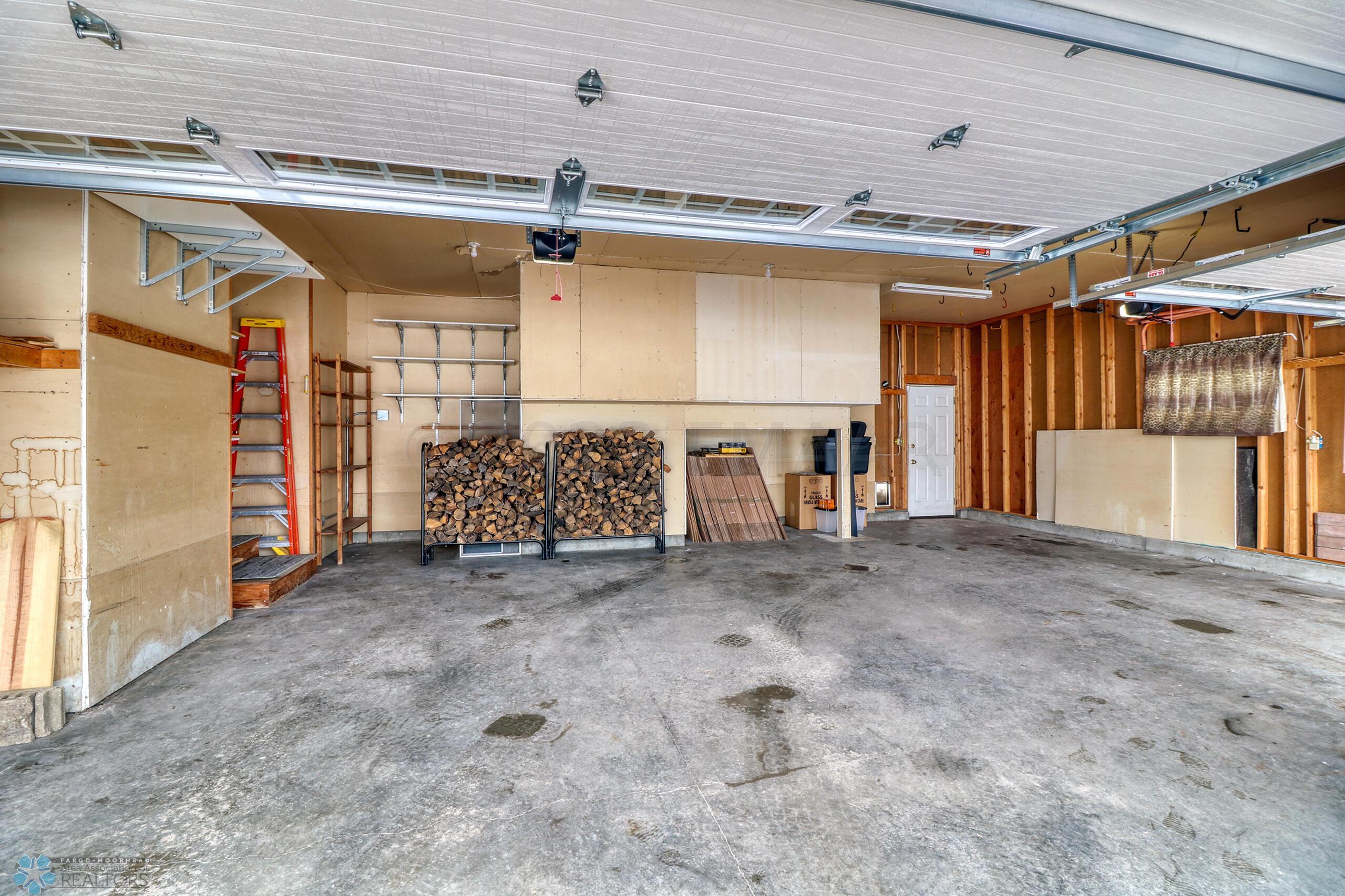 Garage1_0