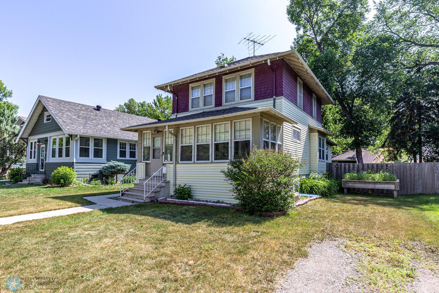 Home-27