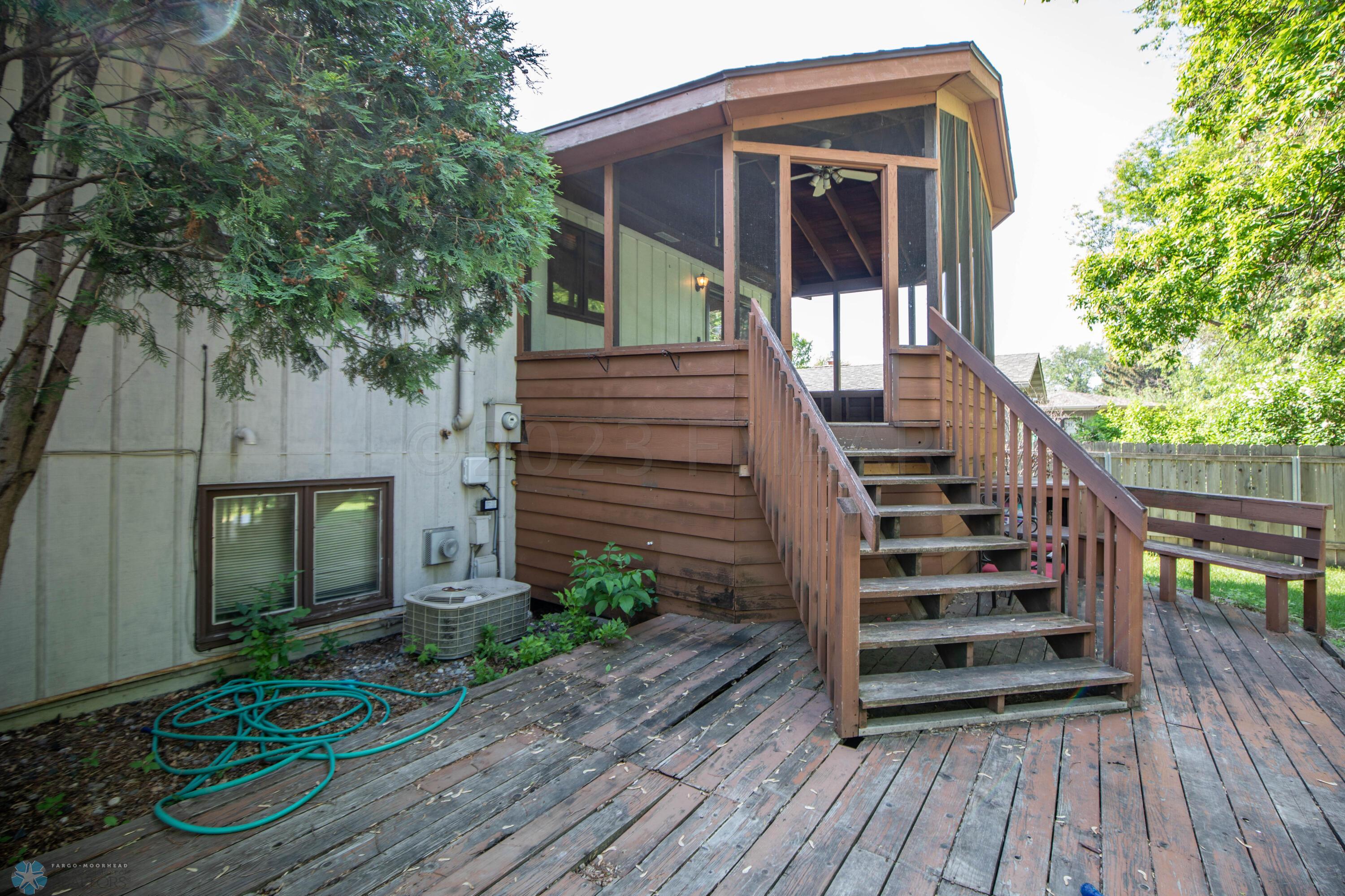 Deck