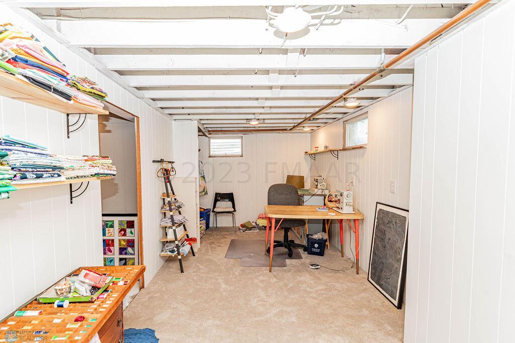 Arts and Crafts Room