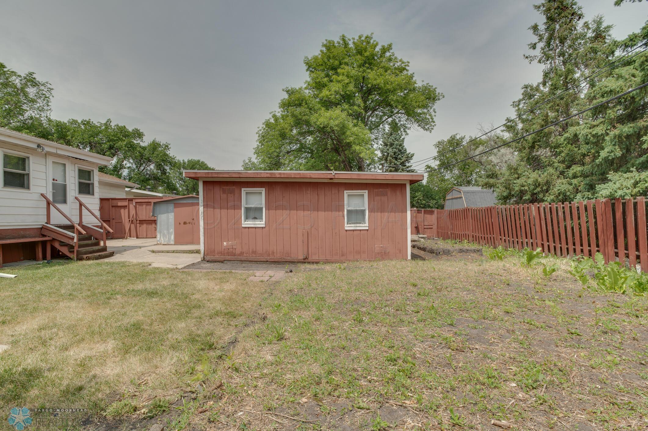 Backyard & Shed 1