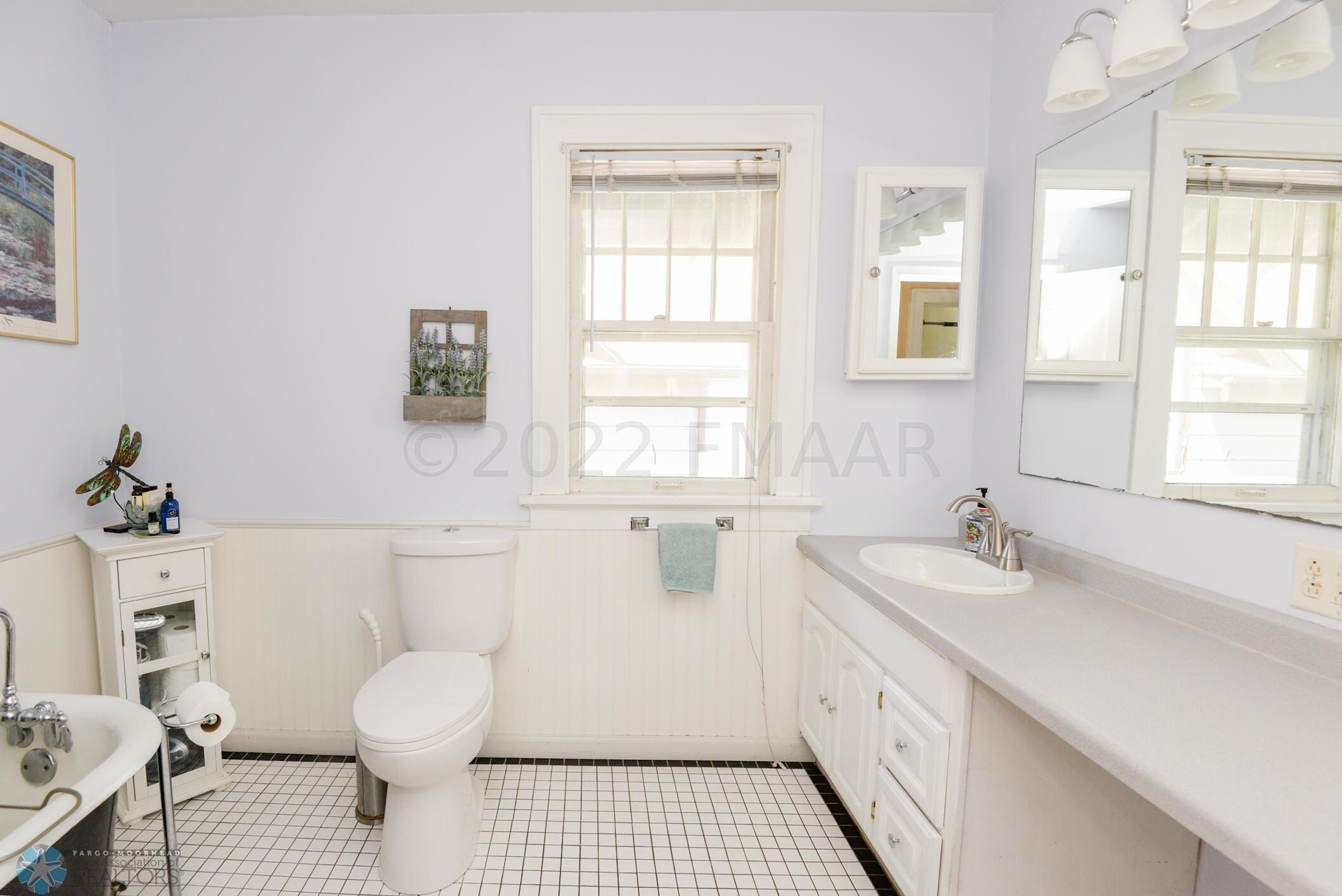 Bathroom 2