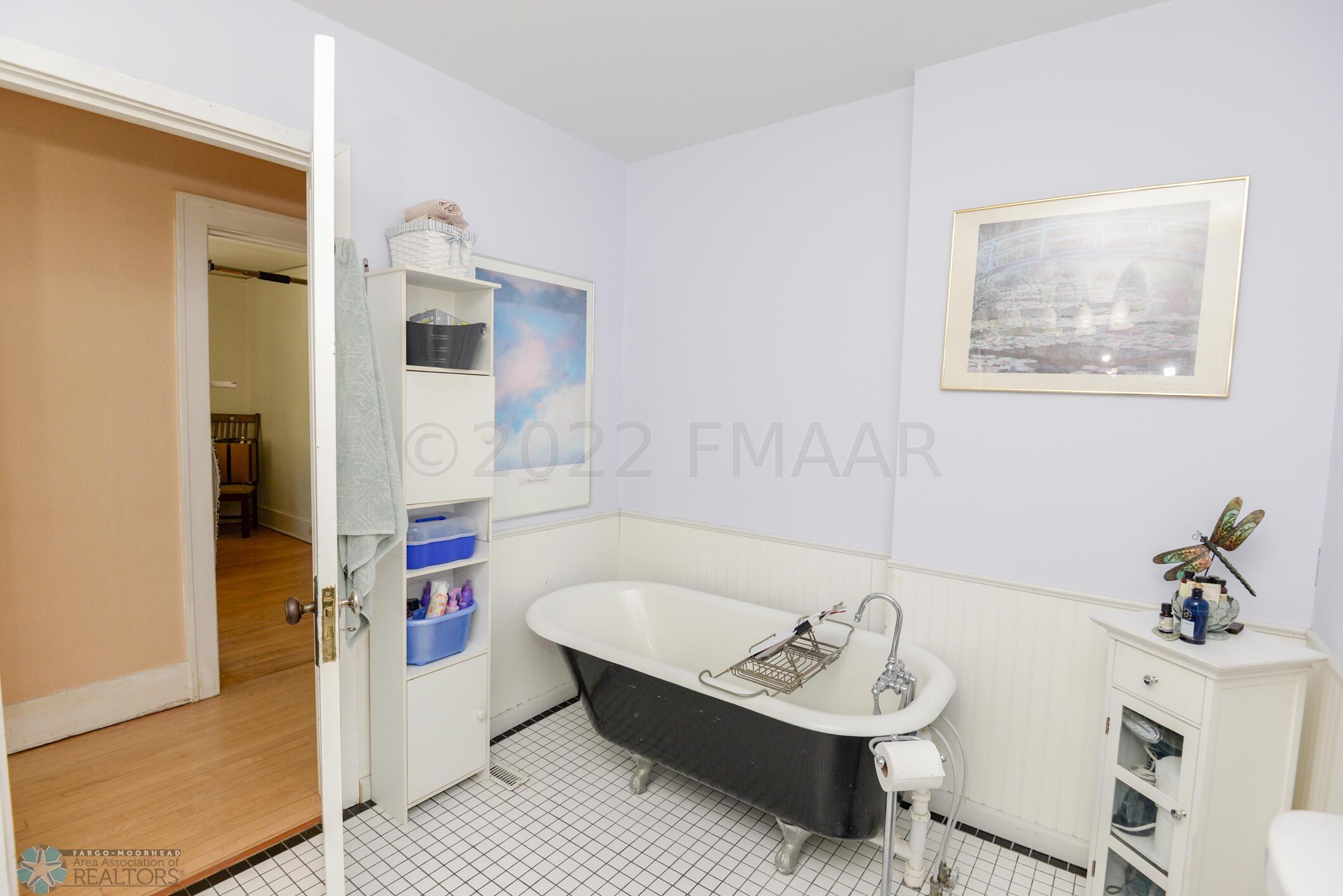 Bathroom 2