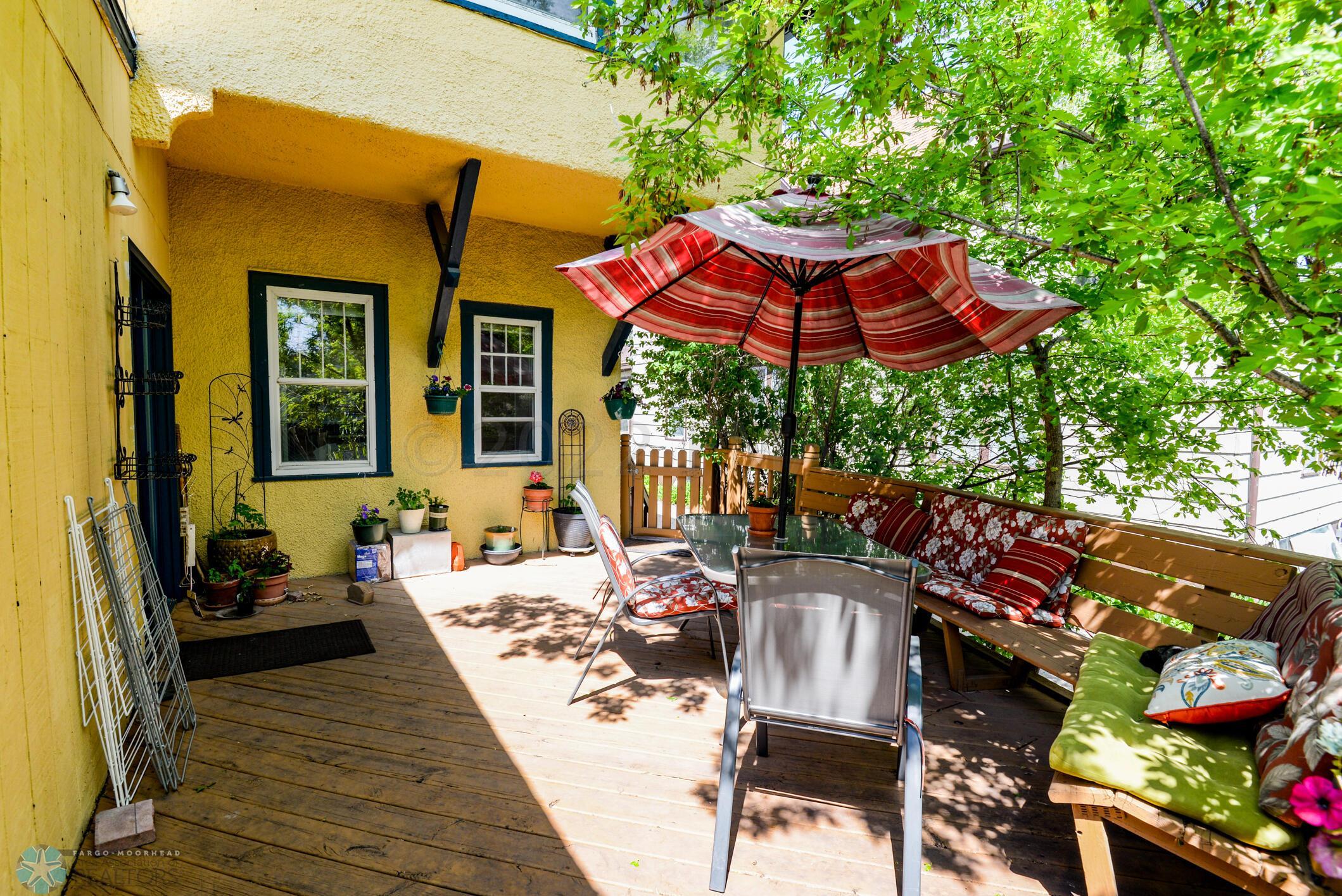 Deck