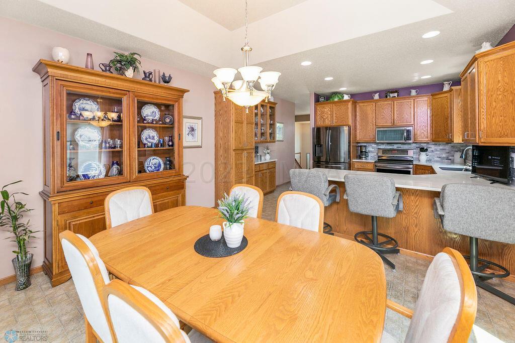 Dining Area to Kitchen
