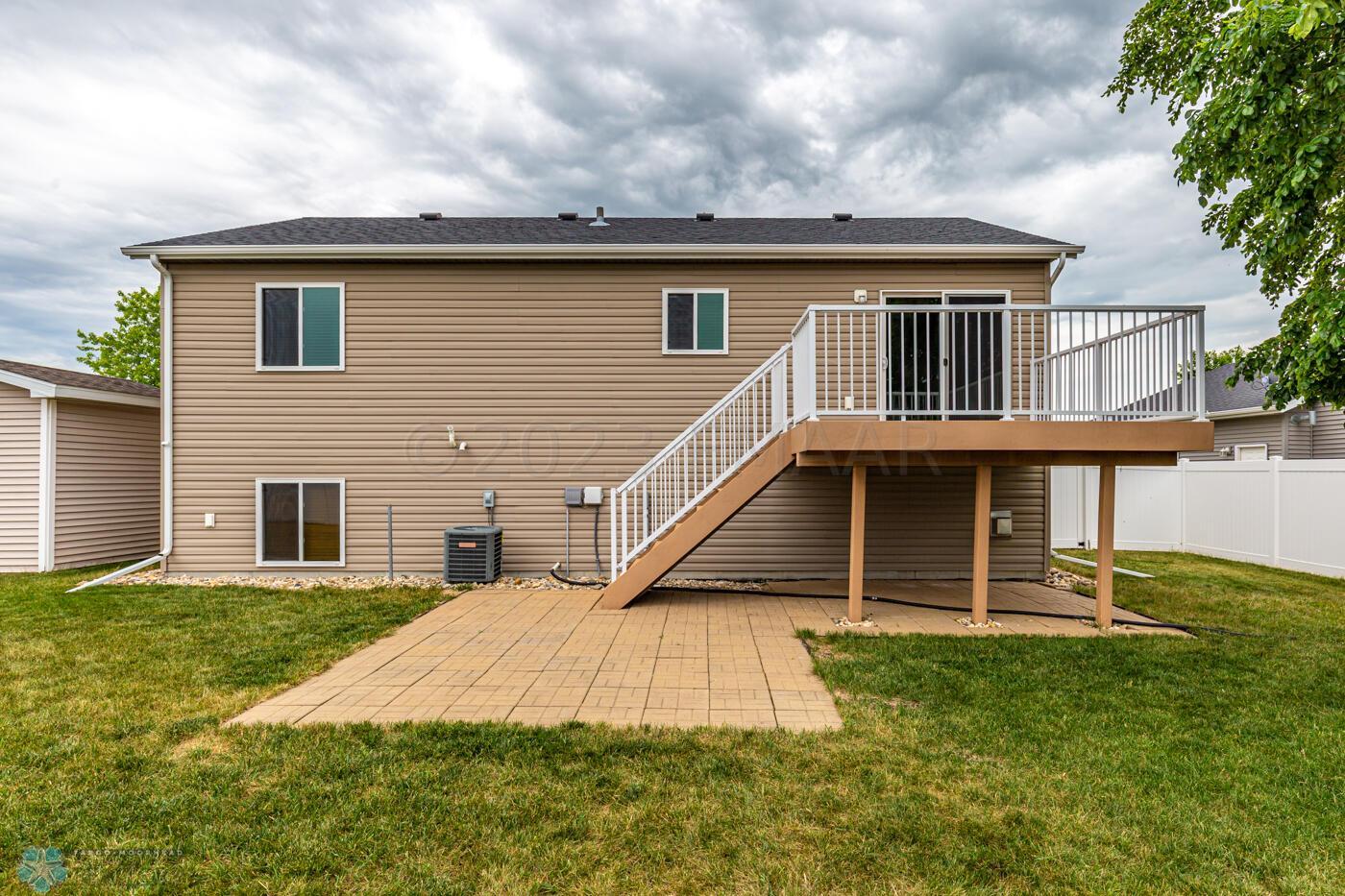 Deck & Patio