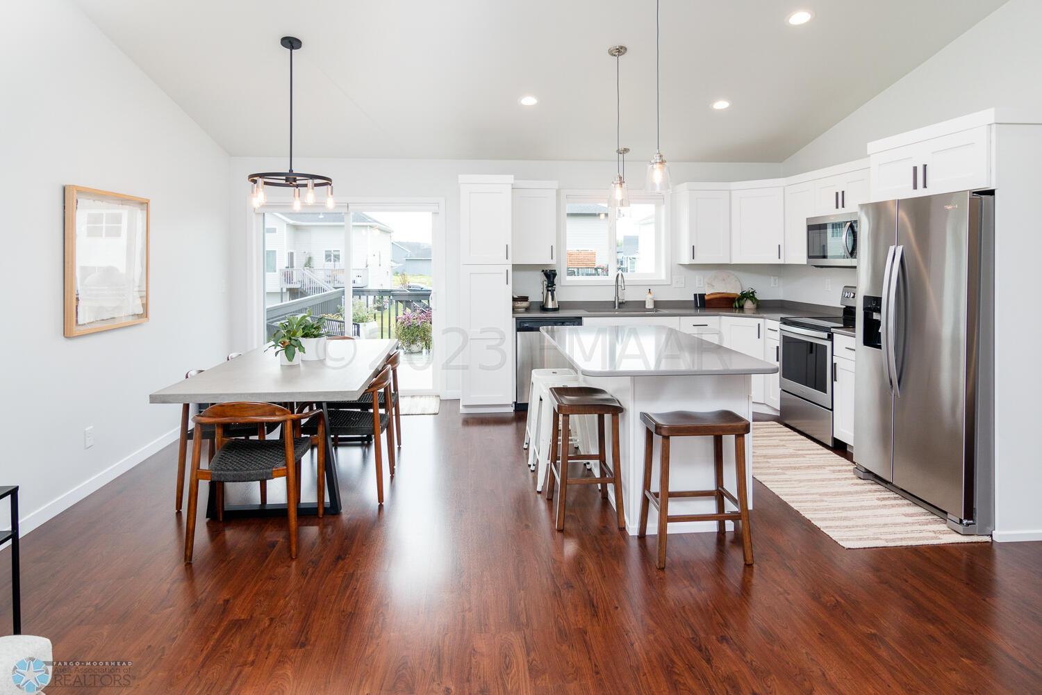 Kitchen & Dining Room
