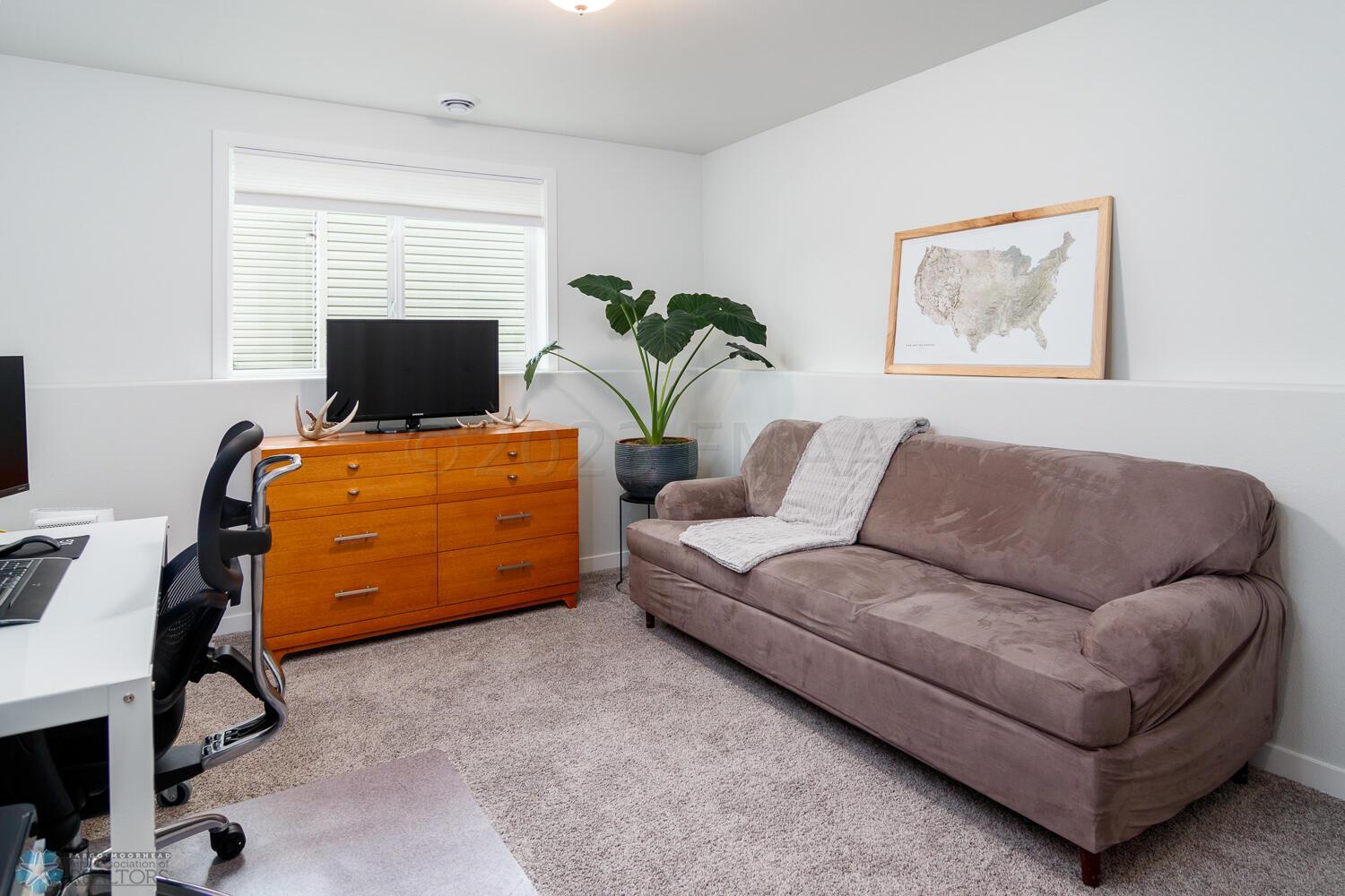 2nd Bedroom