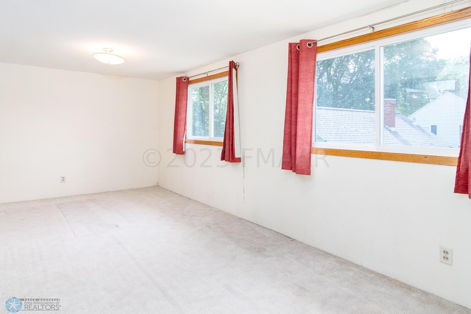 2nd Bedroom Up