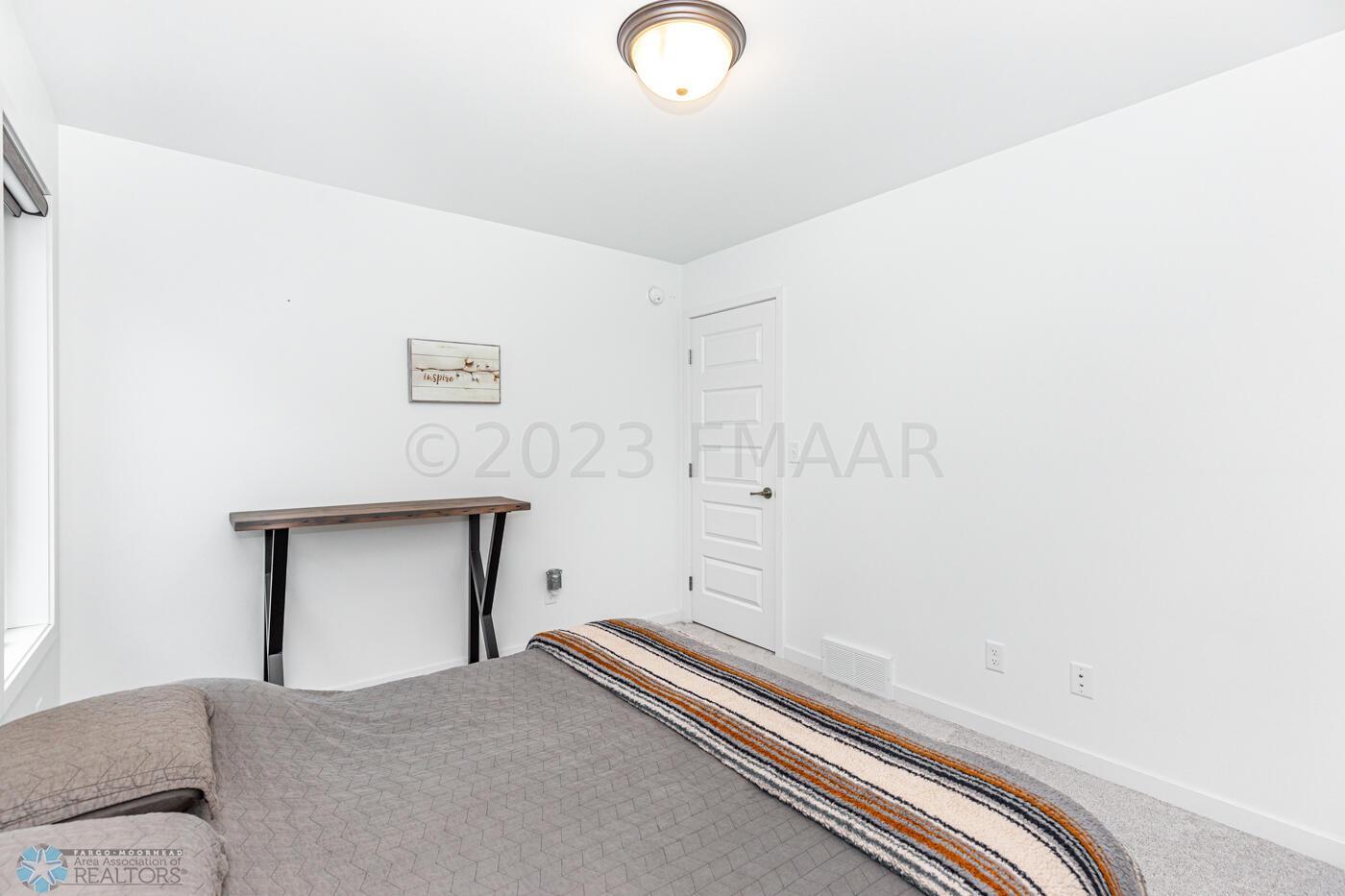 Home-21 (3)