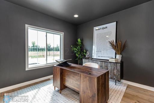 9273 DIDRICK Drive, Horace, ND 58047